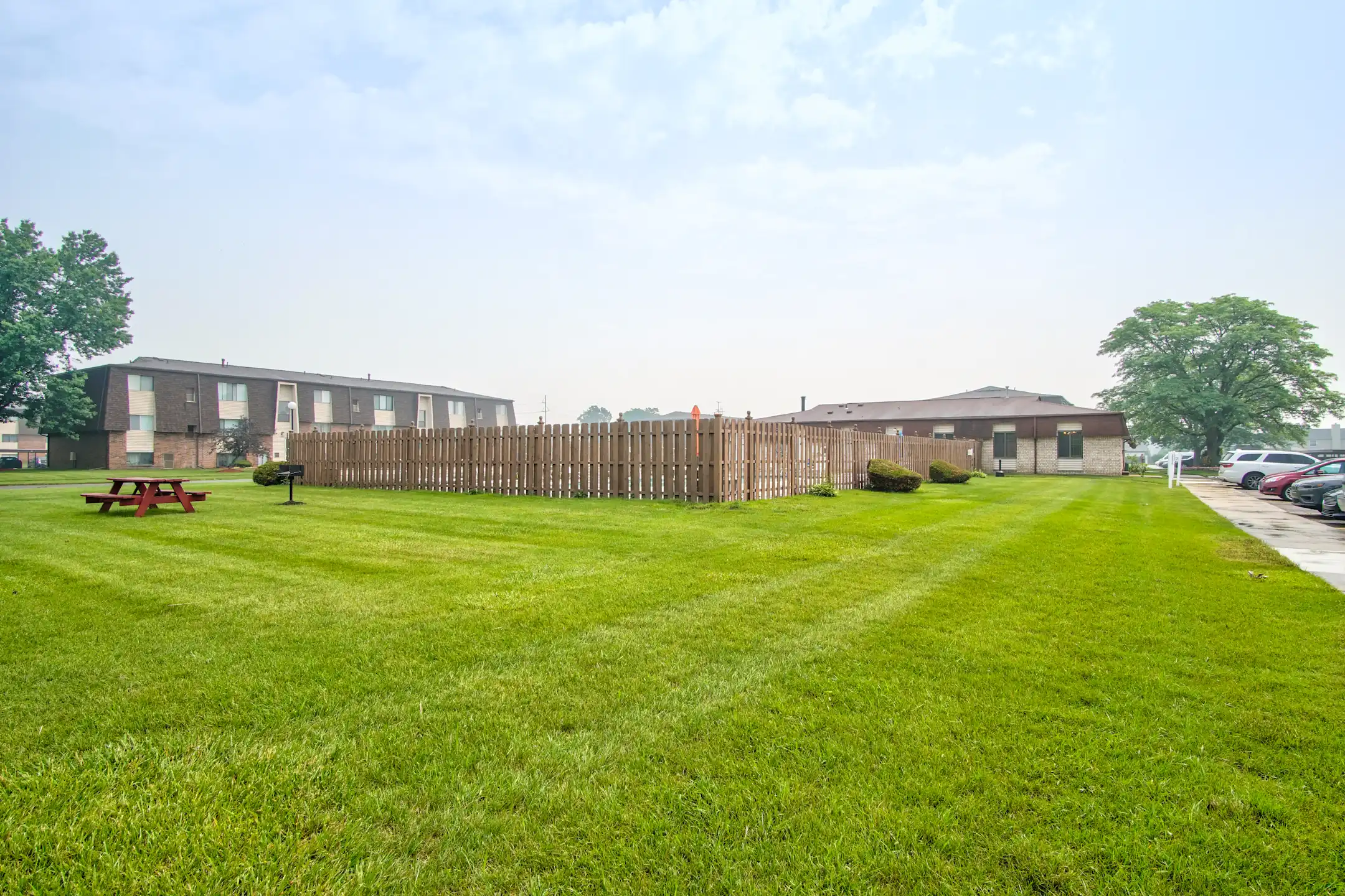 Marianne Manor 23100 Lorraine Blvd Brownstown, MI Apartments for