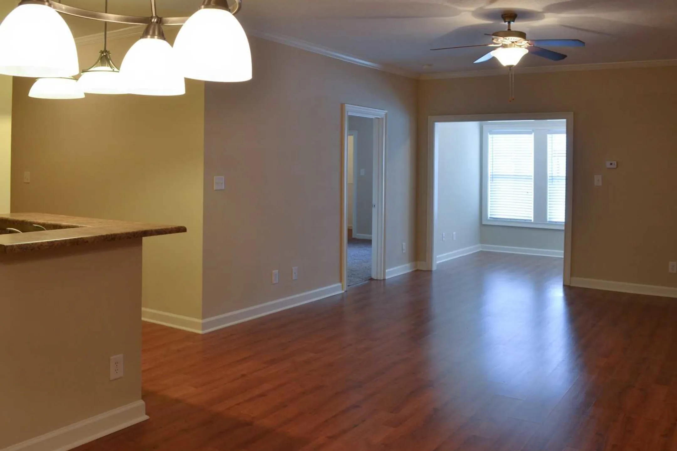 Living Room - Ballantyne Commons of Augusta - Augusta, GA