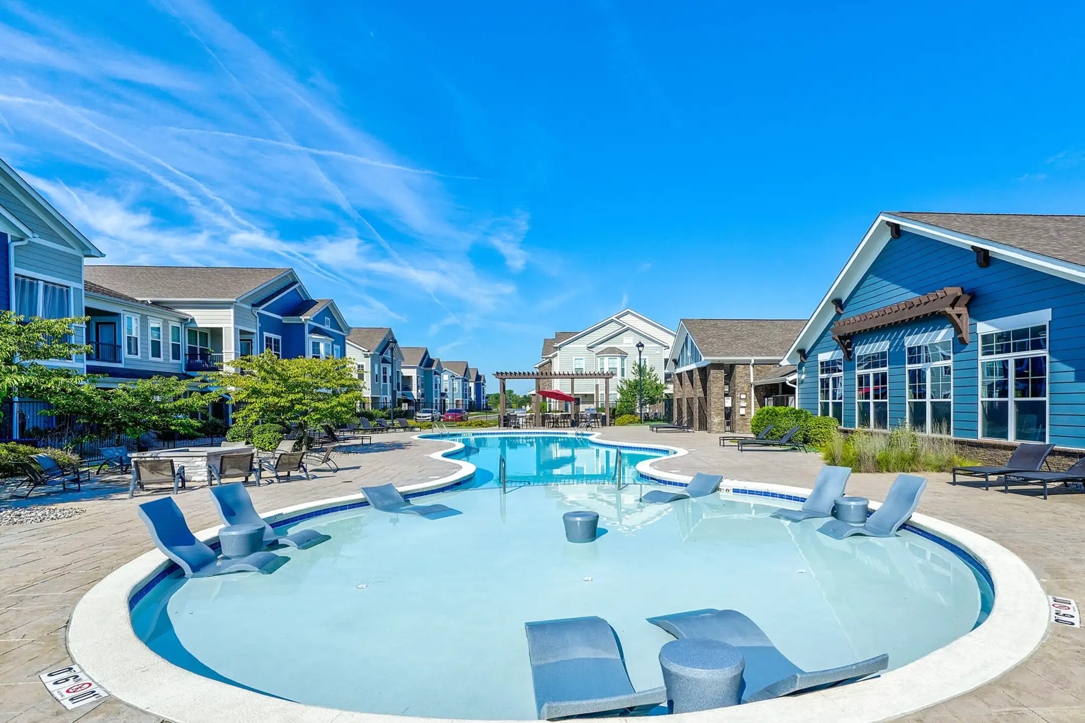 Alinium at Zionsville Apartments Zionsville, IN 46077