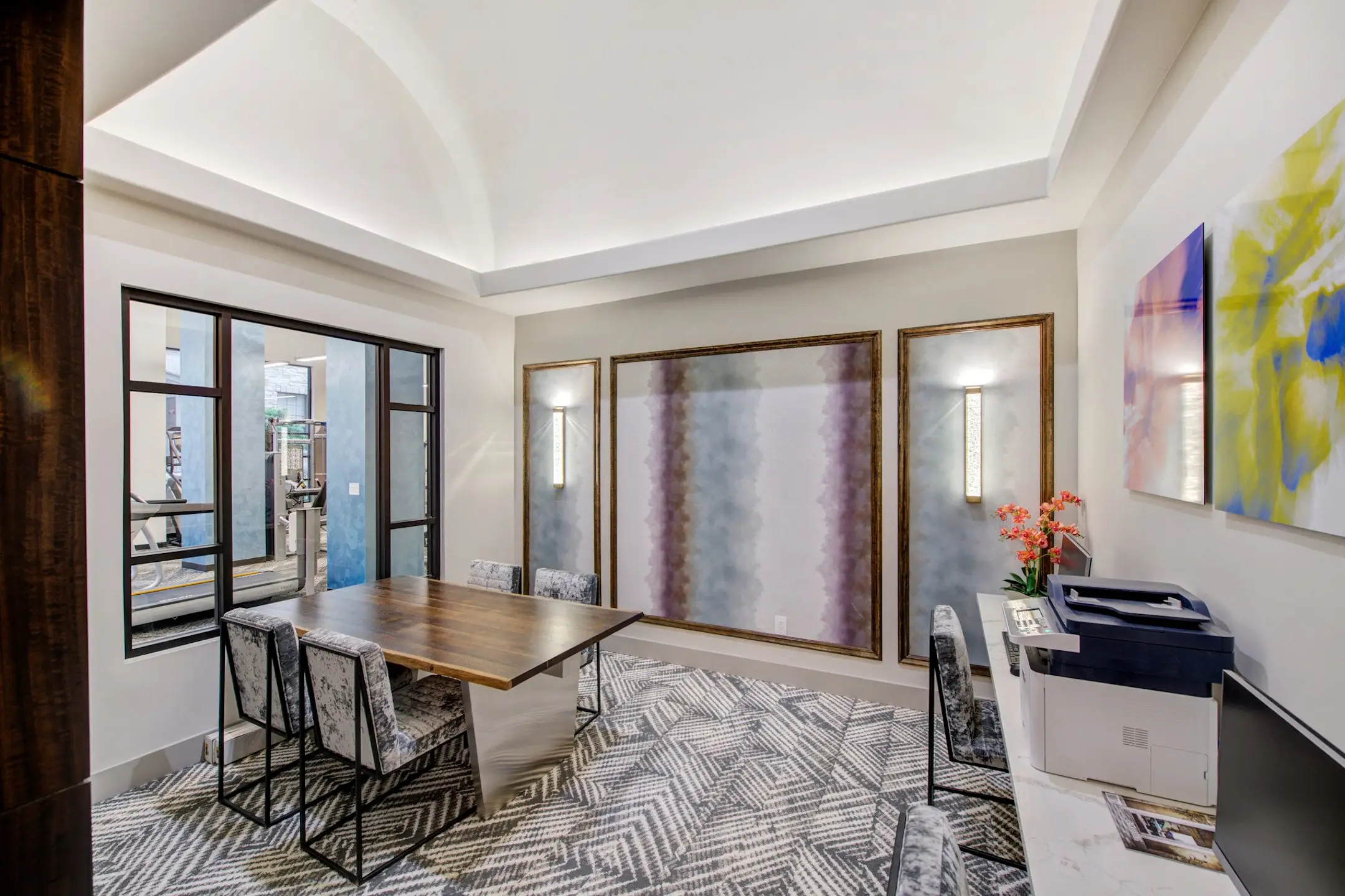 State Thomas Ravello Apartments 2610 Allen St Dallas, TX Apartments