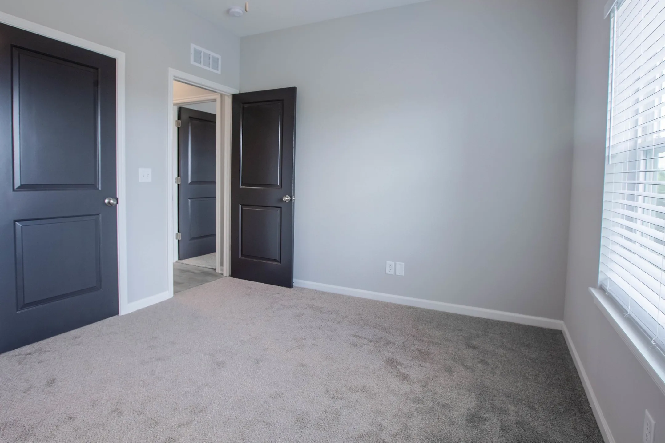 The Lofts at Old Towne Apartments Grain Valley, MO 64029