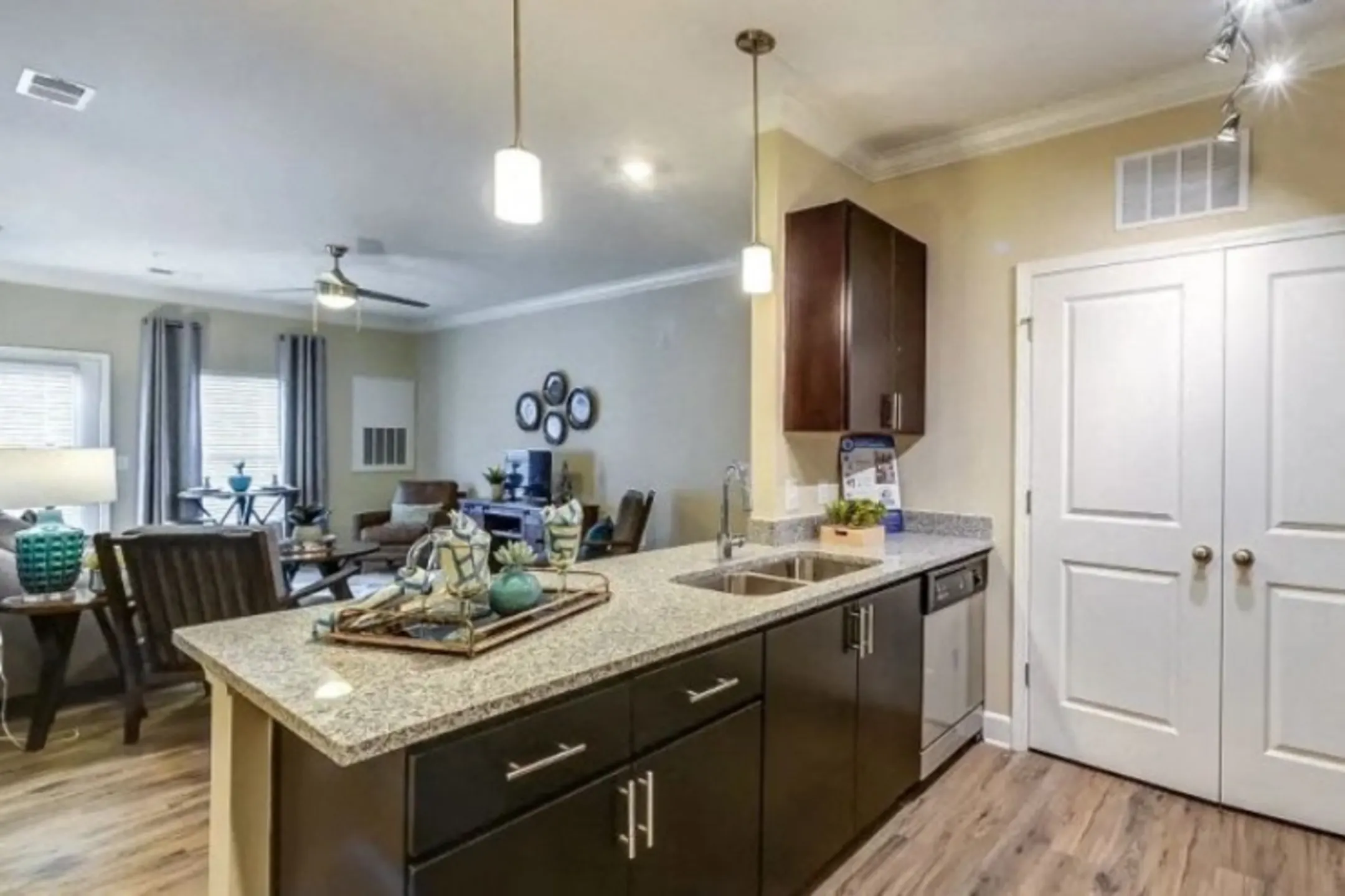 54 Station Apartment Homes Apartments Durham, NC 27713