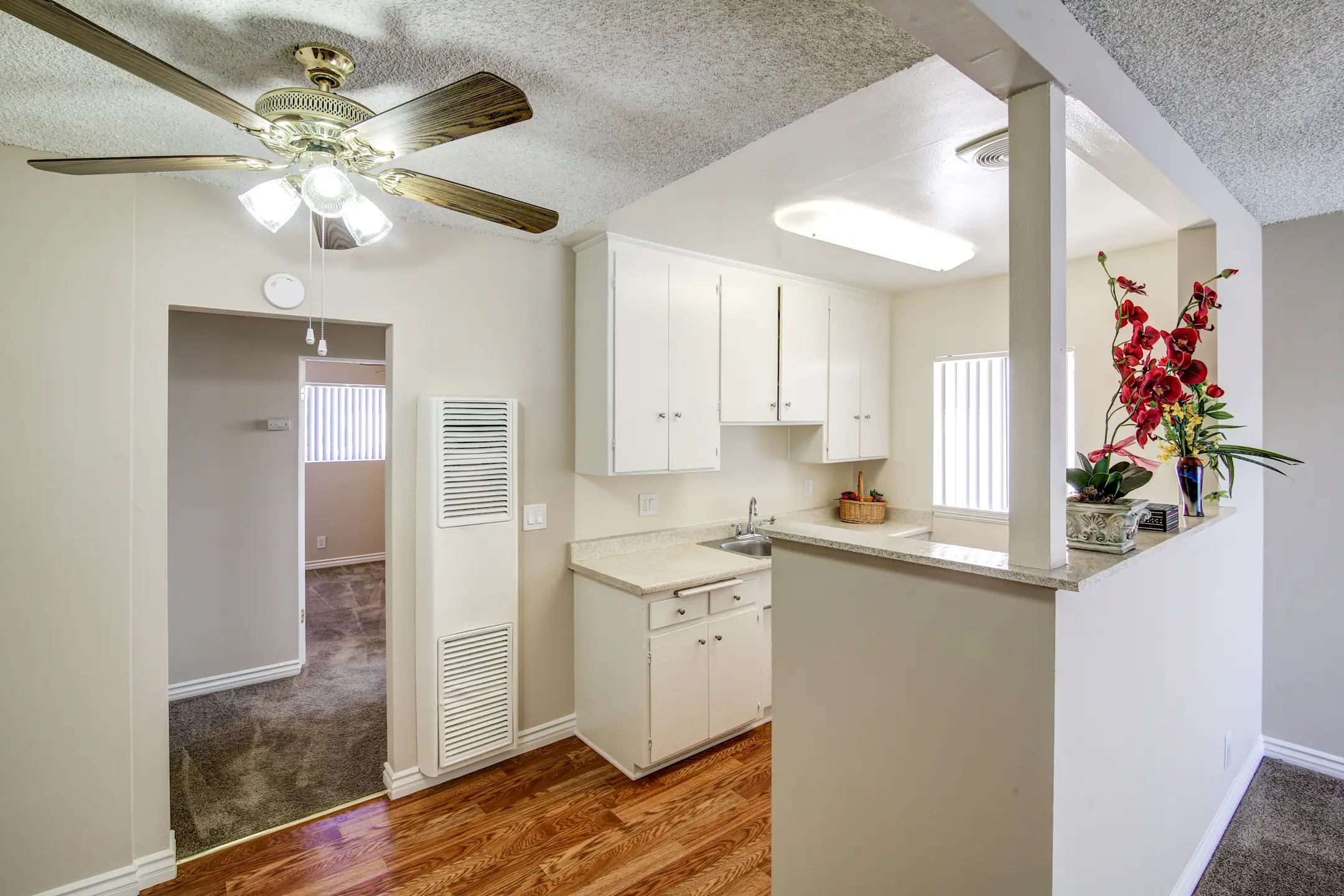 Westminster Manor Apartments Garden Grove, CA 92844