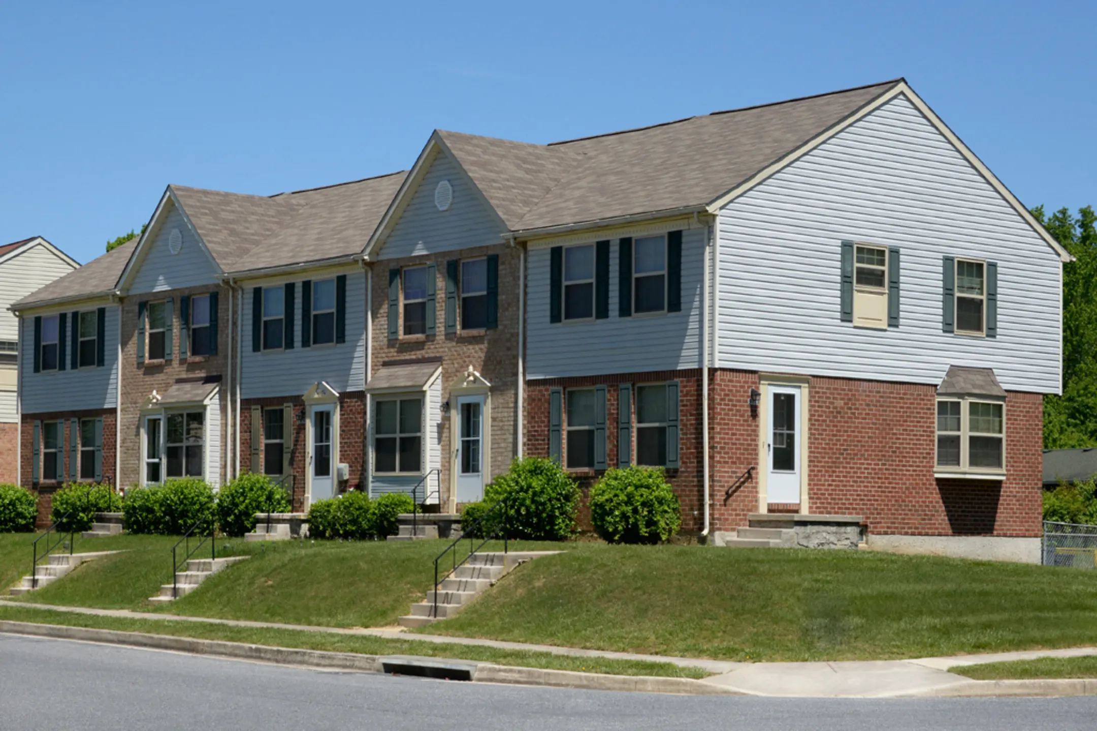 Walnut Grove Townhomes 953 Walnut Grove Rd Essex, MD Townhomes for