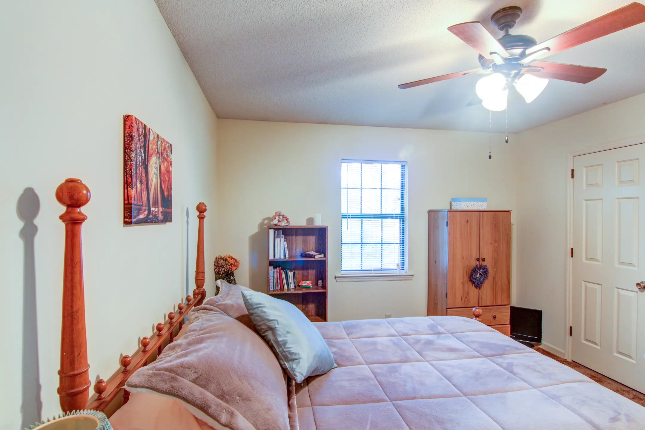 Tiffany Lane Duplexes 6933 Tiffany Ln Chattanooga, TN Apartments