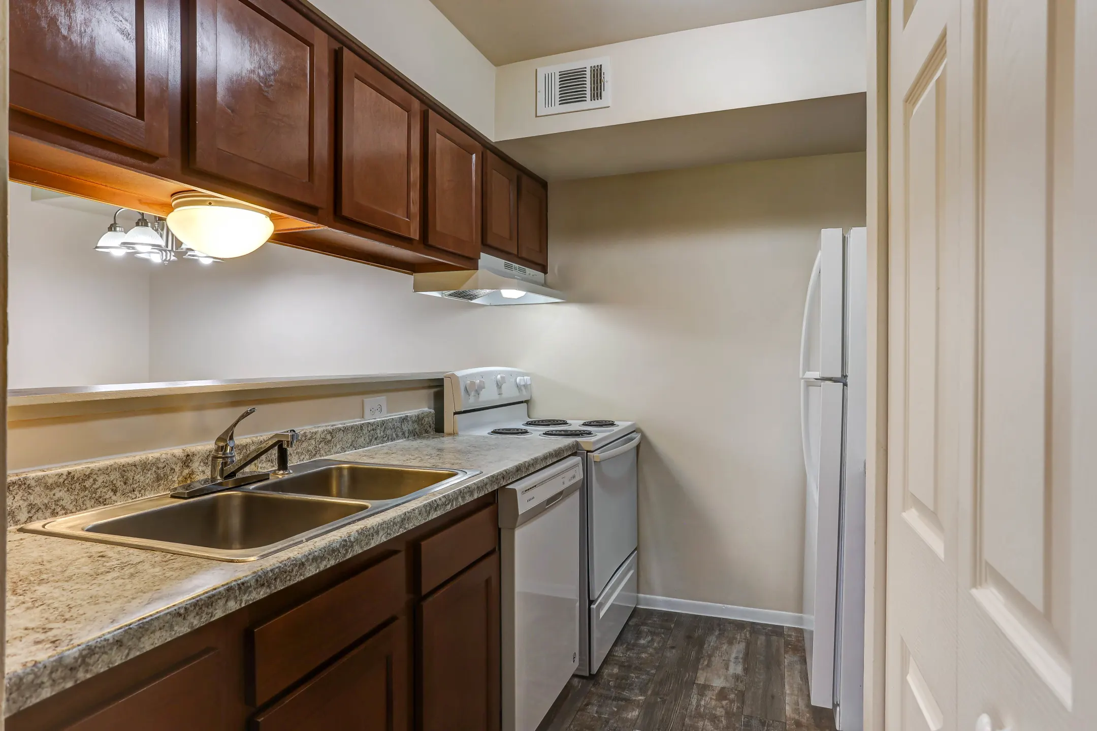 Country Knoll Apartments 333 12th St Plainwell, MI Apartments for