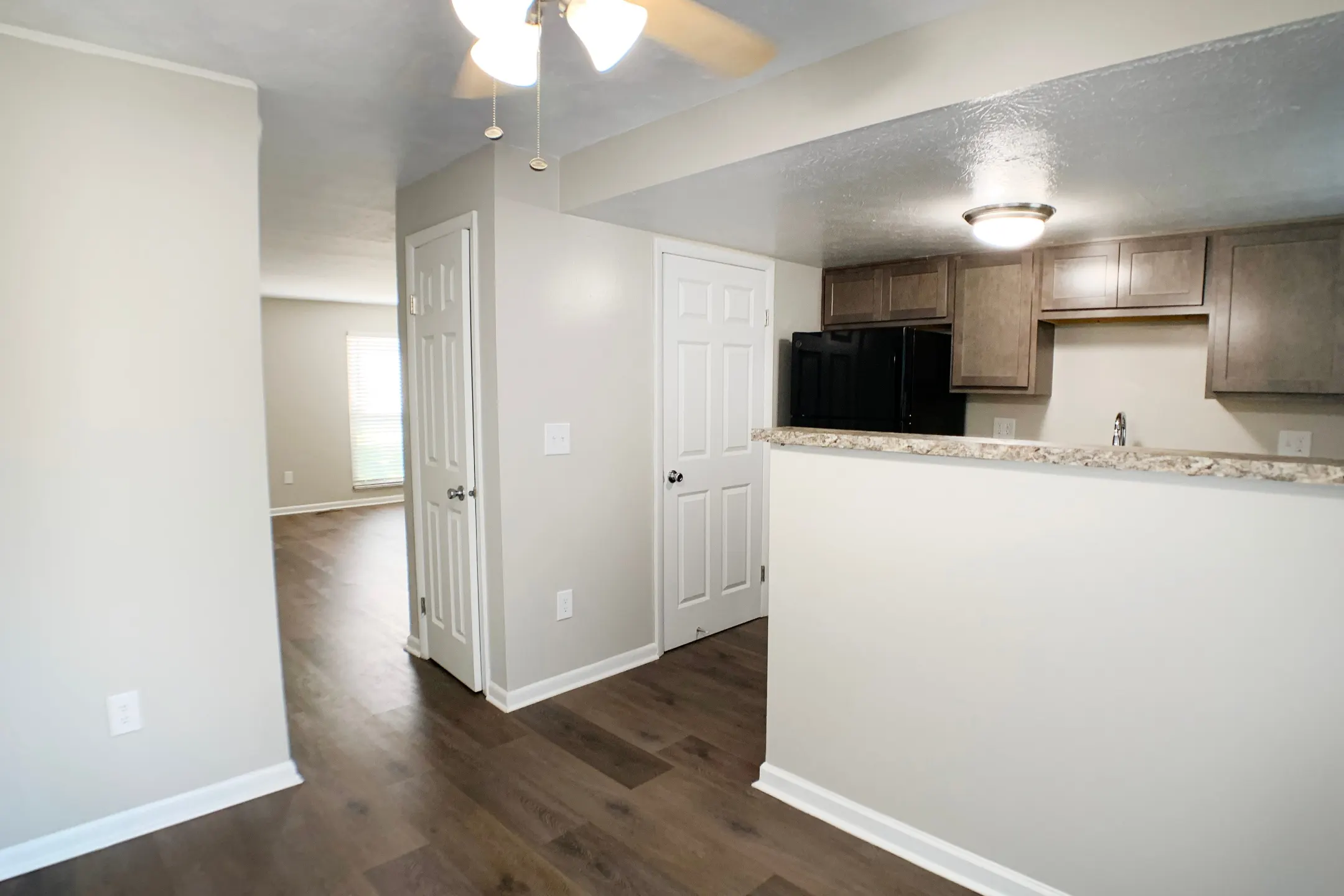 Miamisburg By The Mall Apartments - Miamisburg, OH 45342