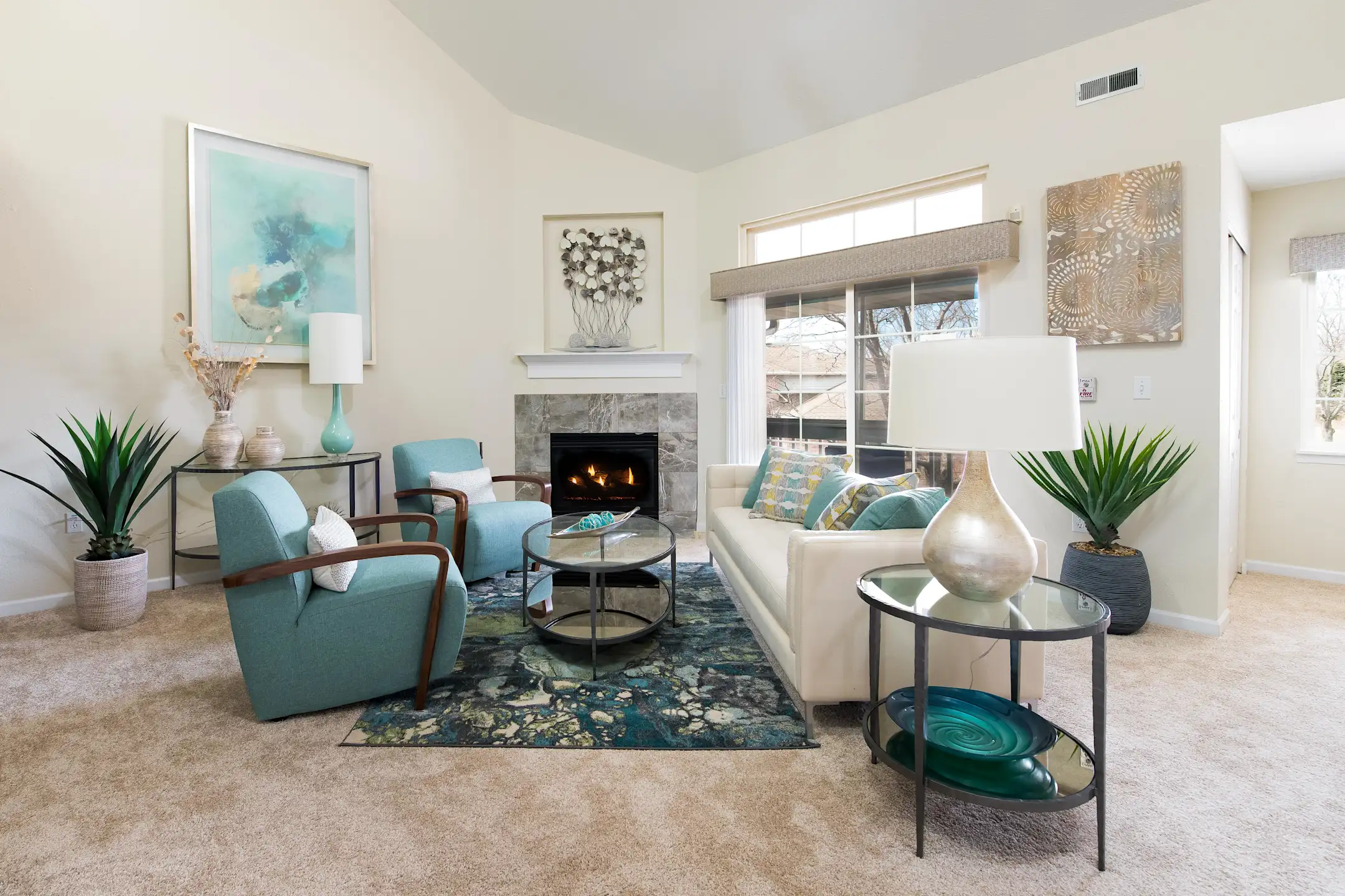 Canterbury Crossing Luxury Apartment Homes N26 W24150 River Park Dr