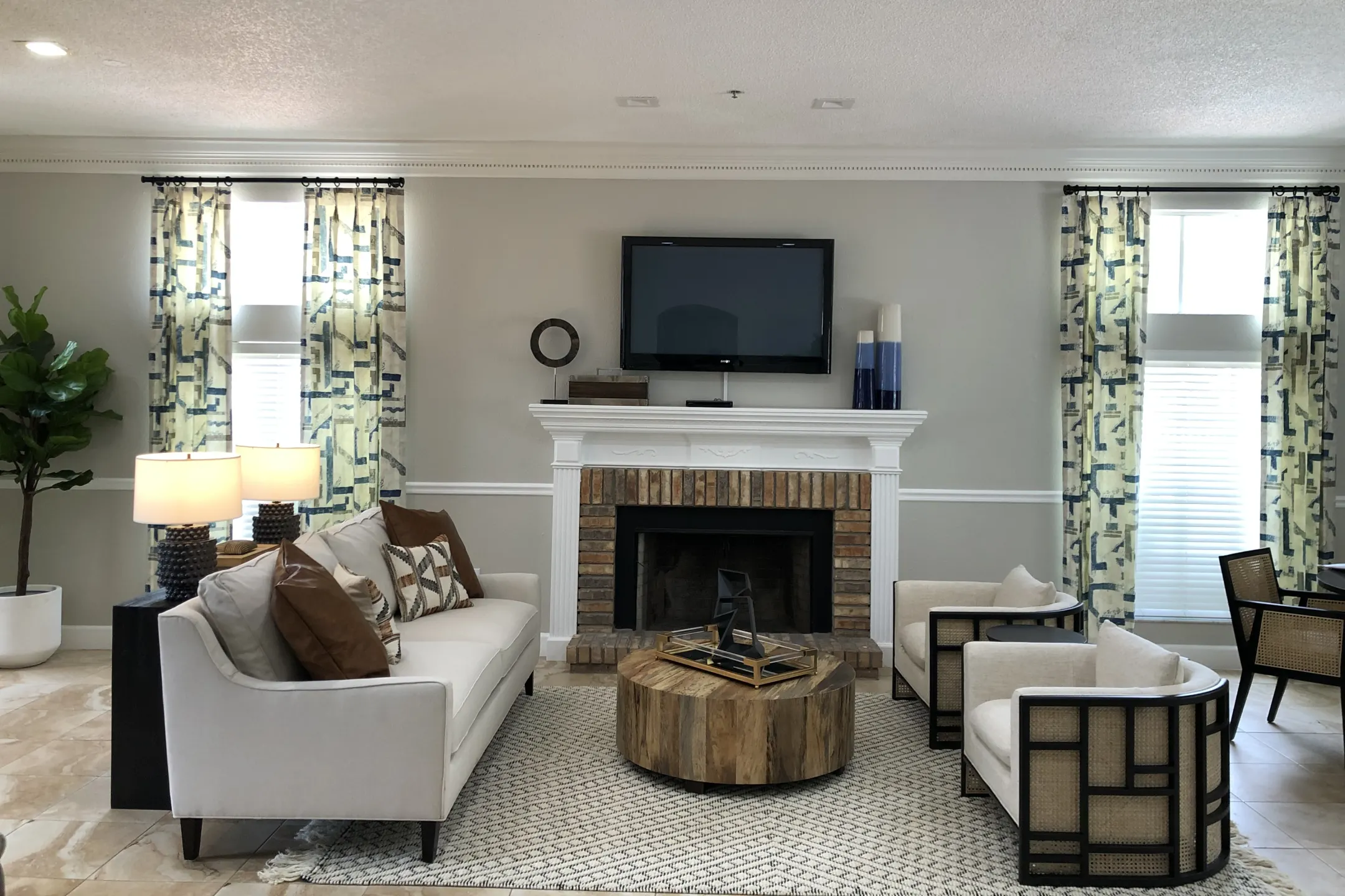 Living Room - Reserve at Lakeland - Lakeland, FL