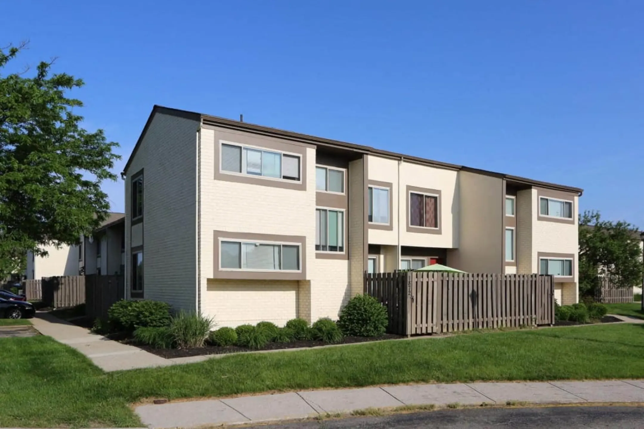 The Reserve at Sharon Woods Apartments Columbus, OH 43229