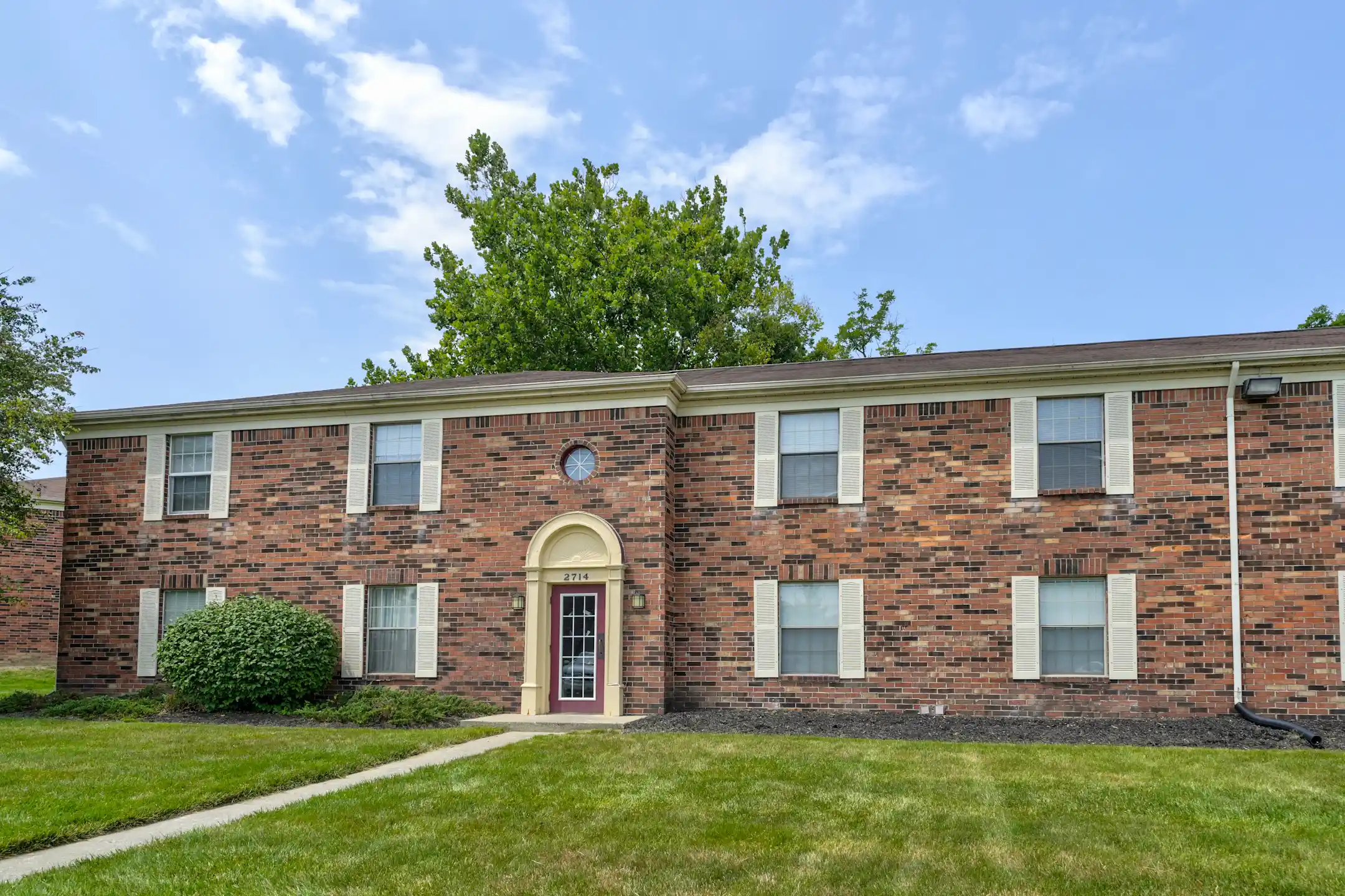 Building - Carlton Apartments - Indianapolis, IN