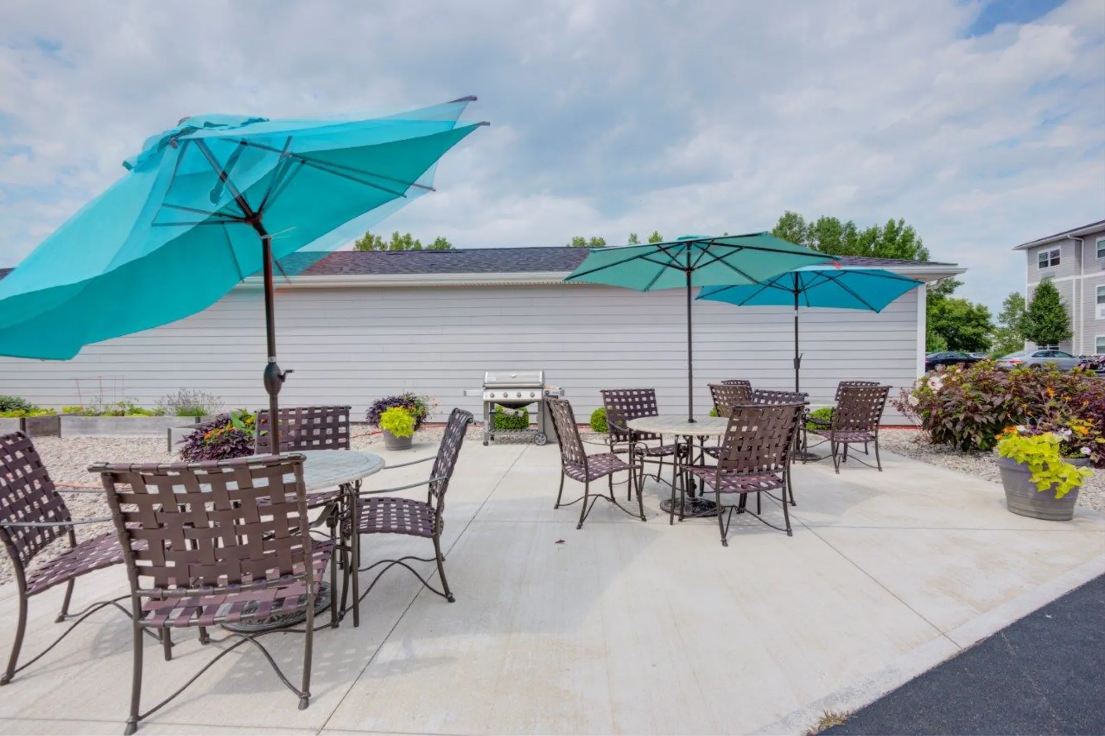 Villa Capri Apartment Homes Apartments - Rochester, NY 14624