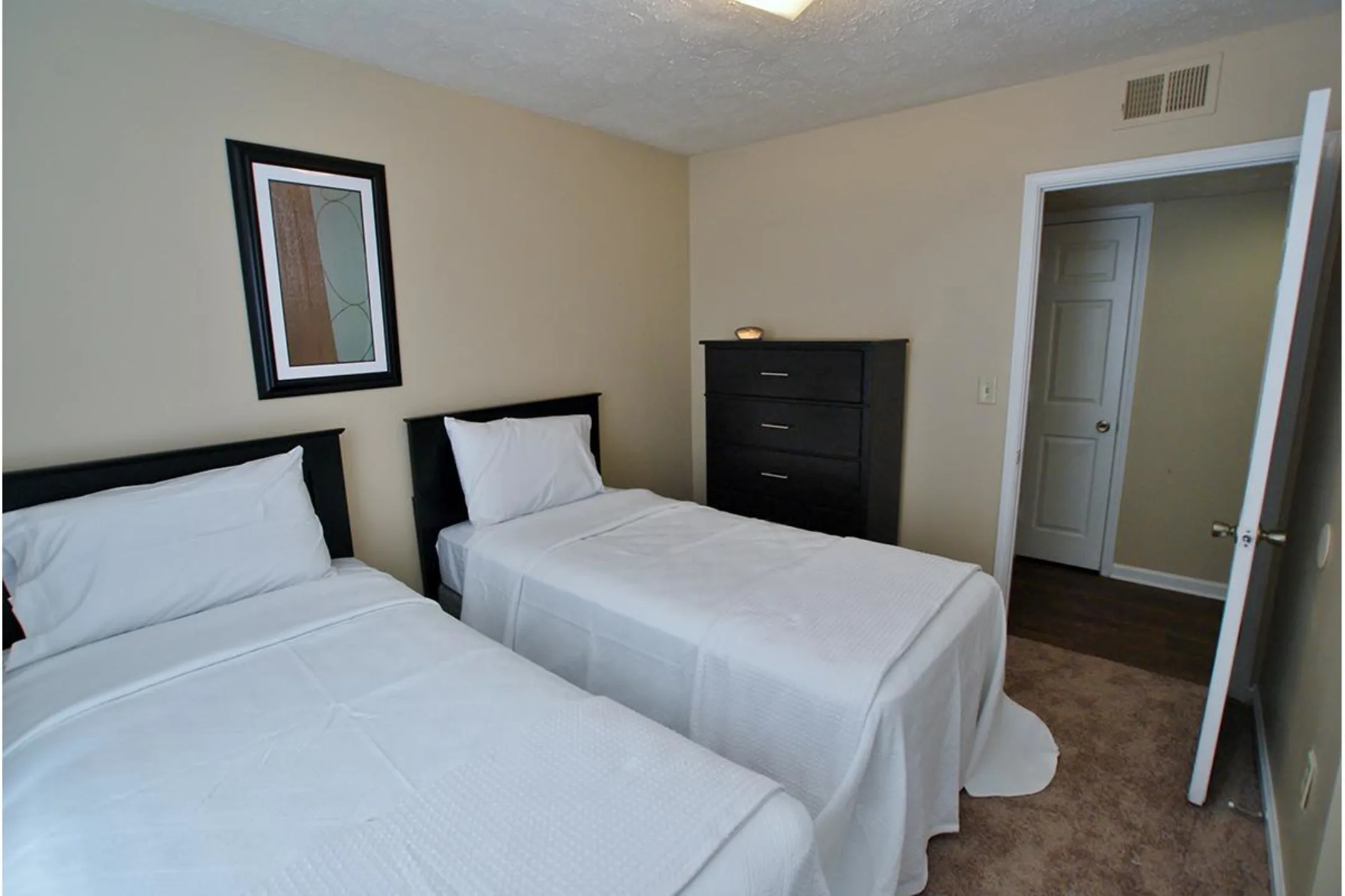 Green Meadow Apartments Murfreesboro, TN 37128