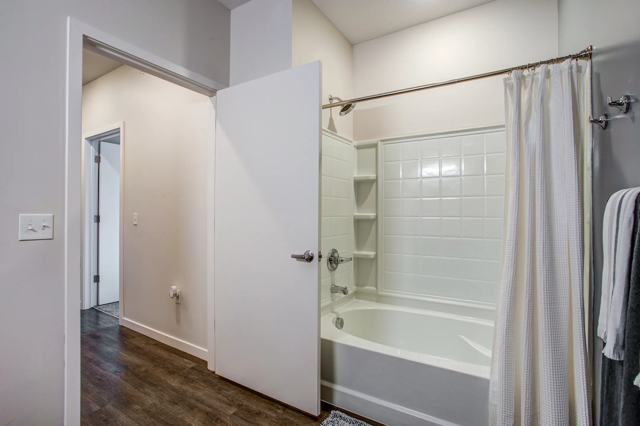 Lofts at Fox Ridge Apartments Raymore, MO 64083