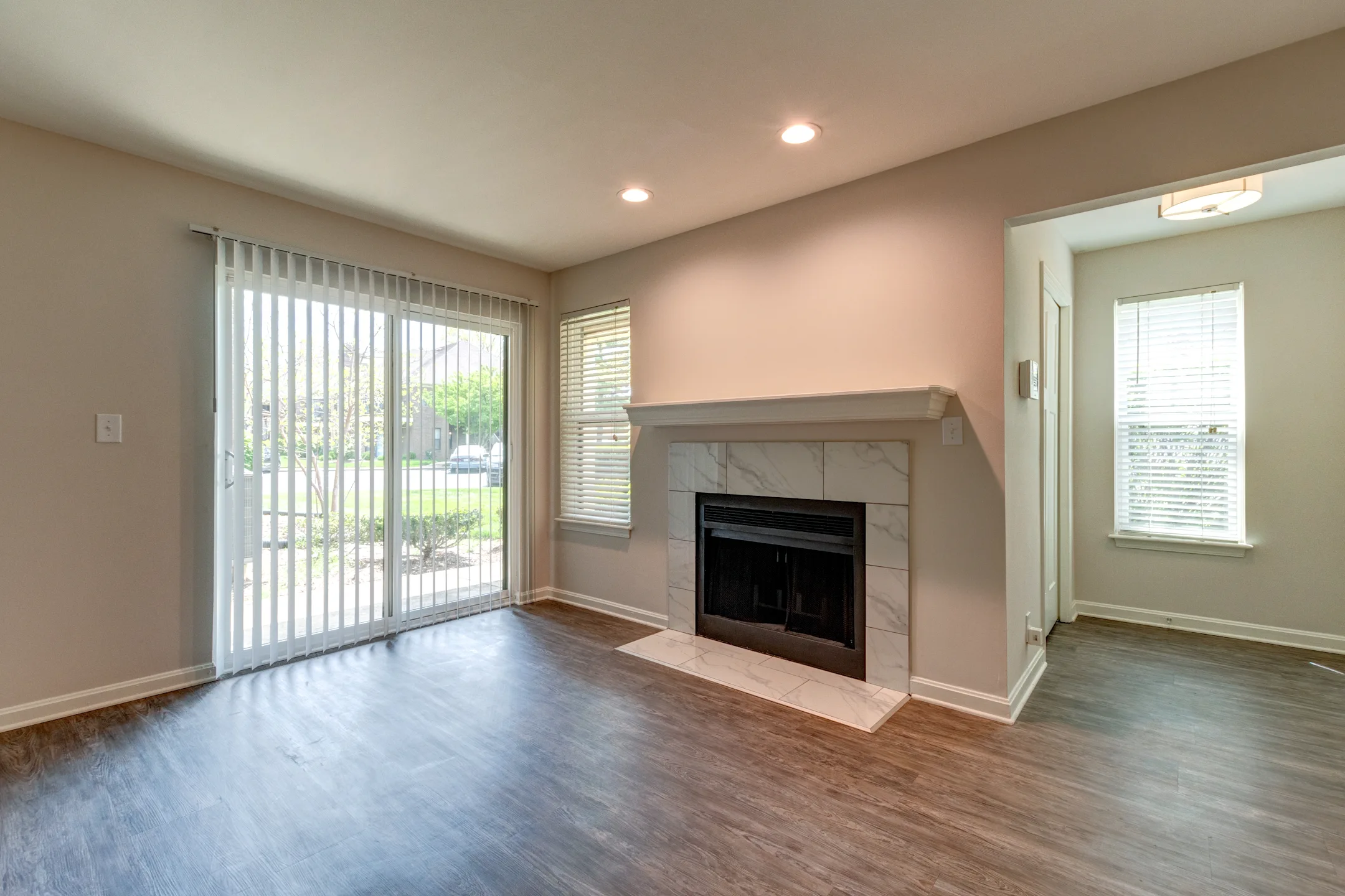 The Willows Of Plainview Apartments Louisville, KY 40223