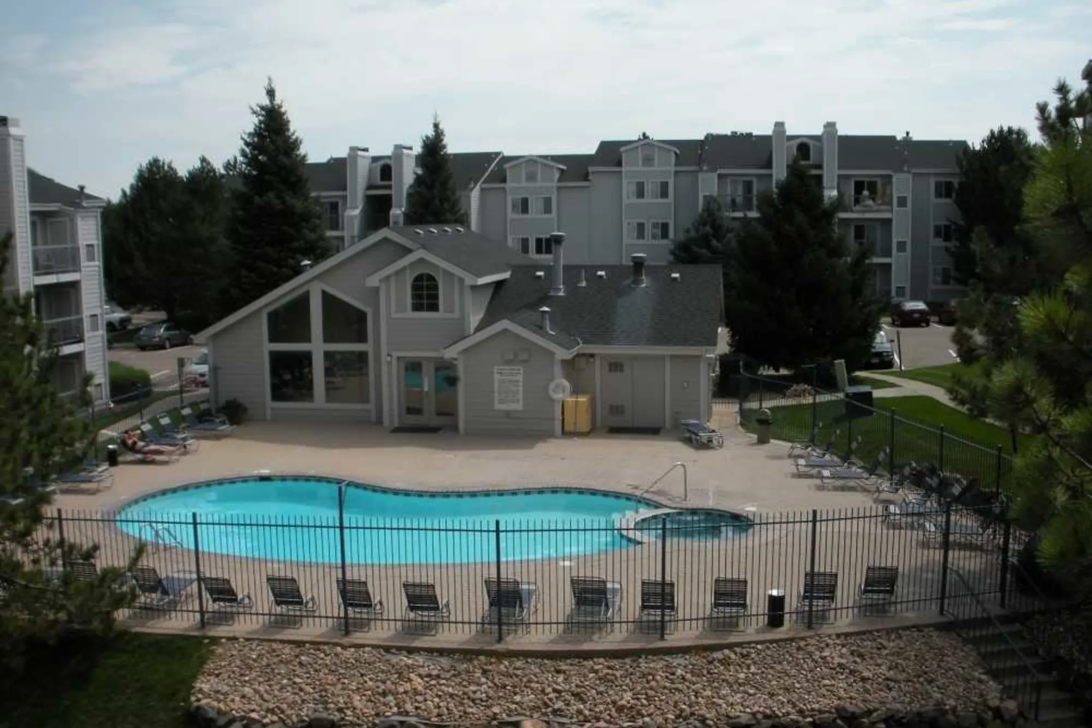 Hunters Run Apartments - 7777 E Yale Ave | Denver, CO Apartments for