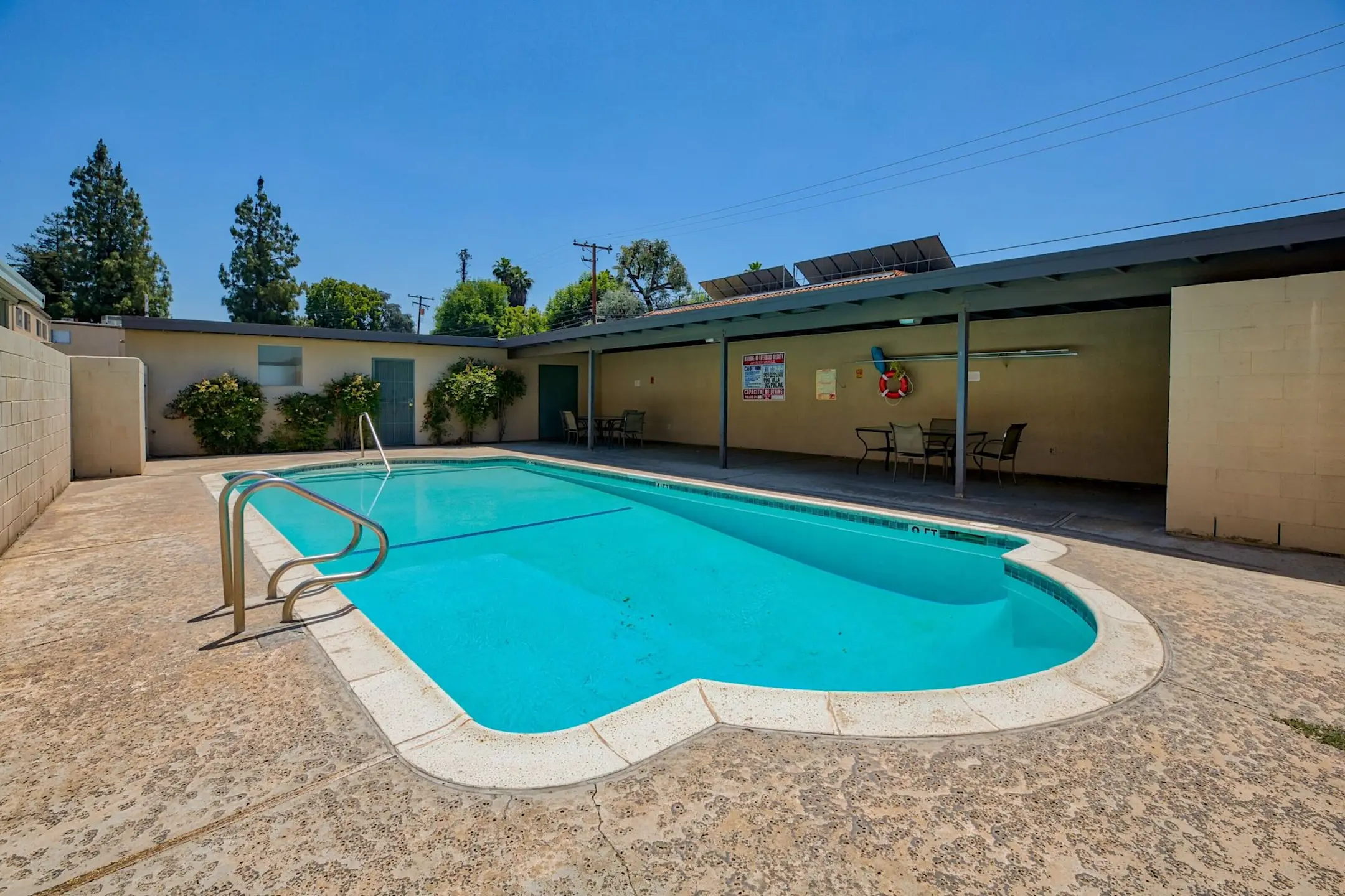 Pine Villa Apartments 905 Pine Ave Redlands, CA Apartments for Rent