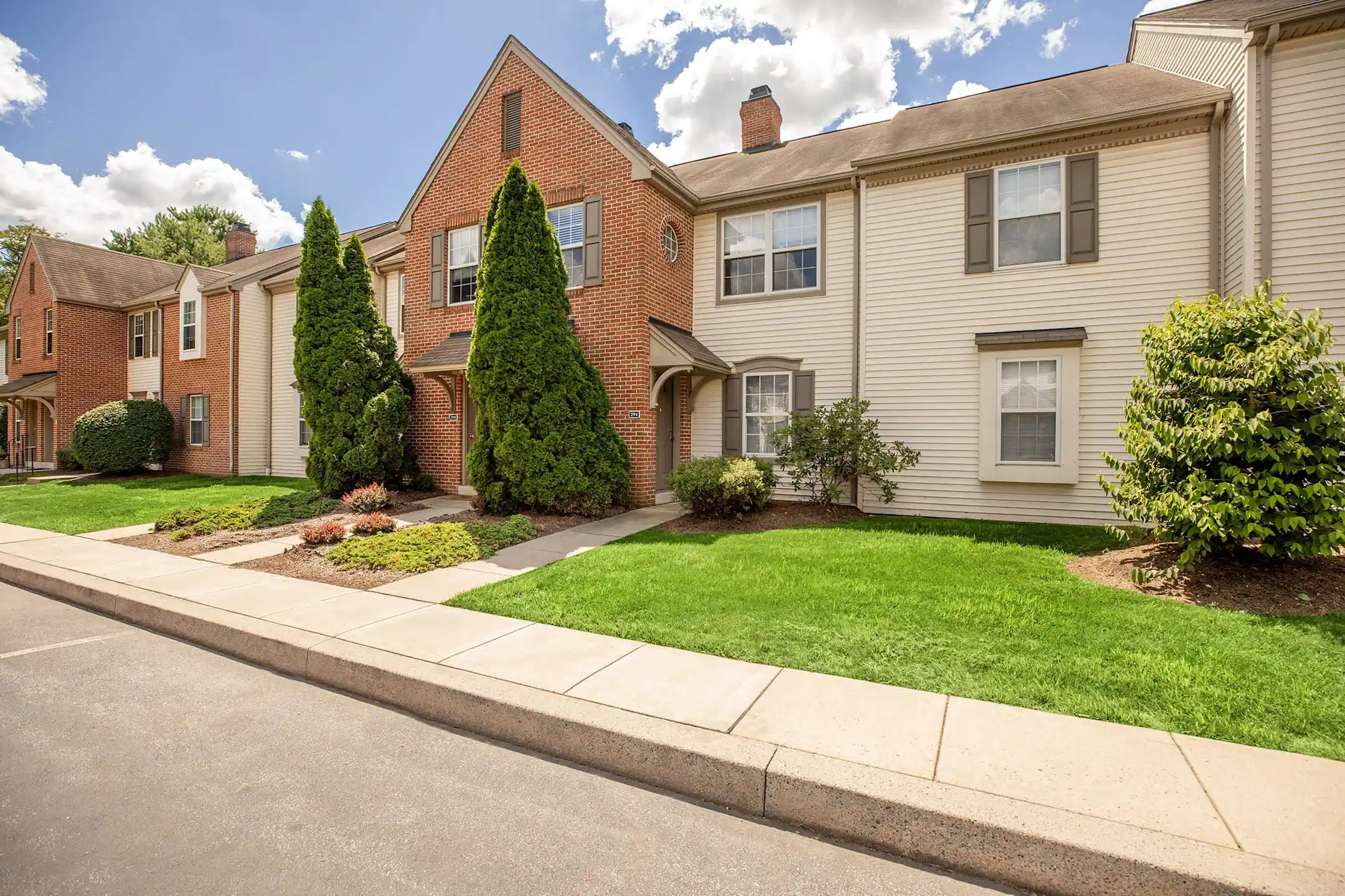 Exton Crossing Apartment Homes 201 Iron Lake Dr Exton, PA