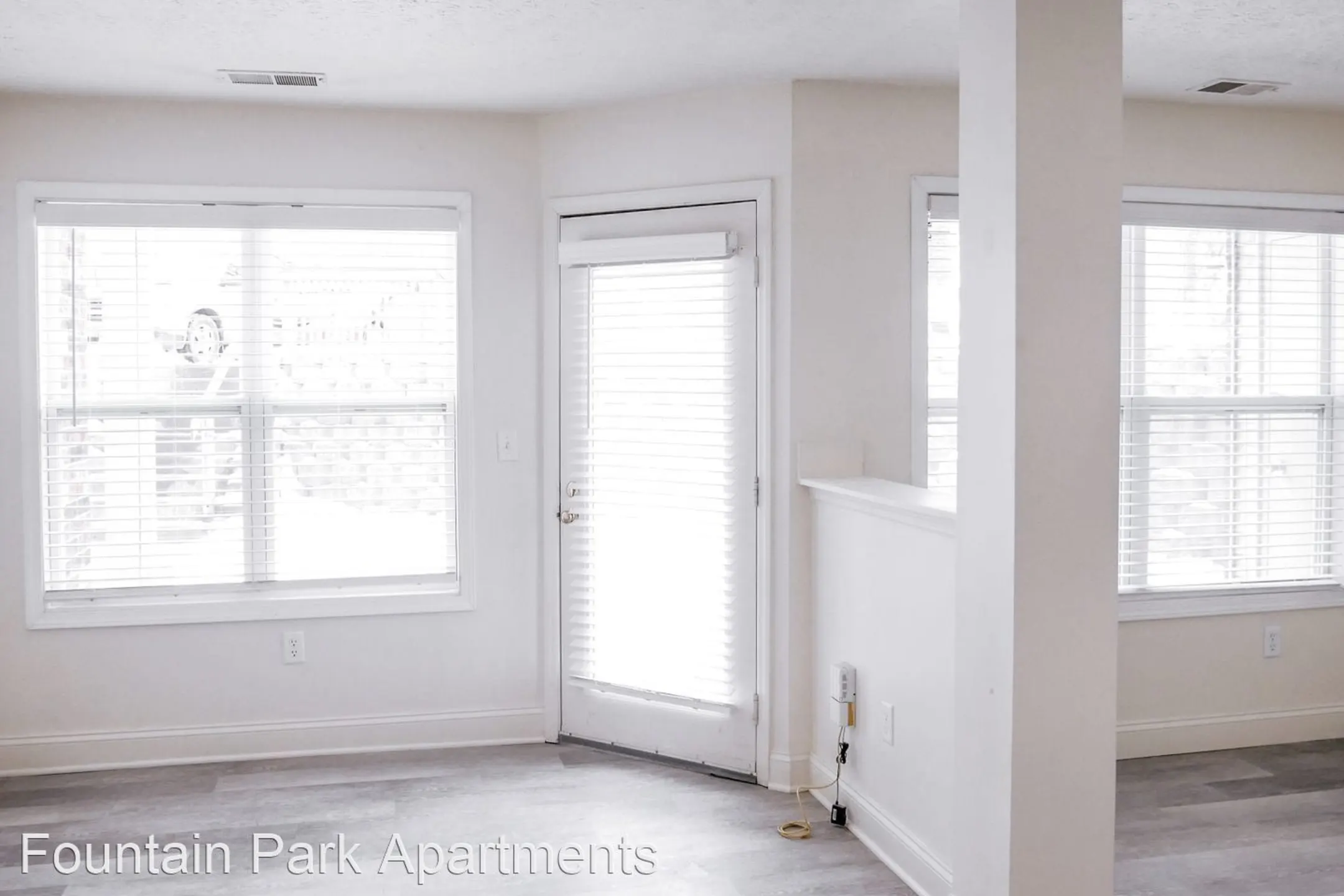 Fountain Park Apartments 3209 E 10th St Bloomington, IN Apartments