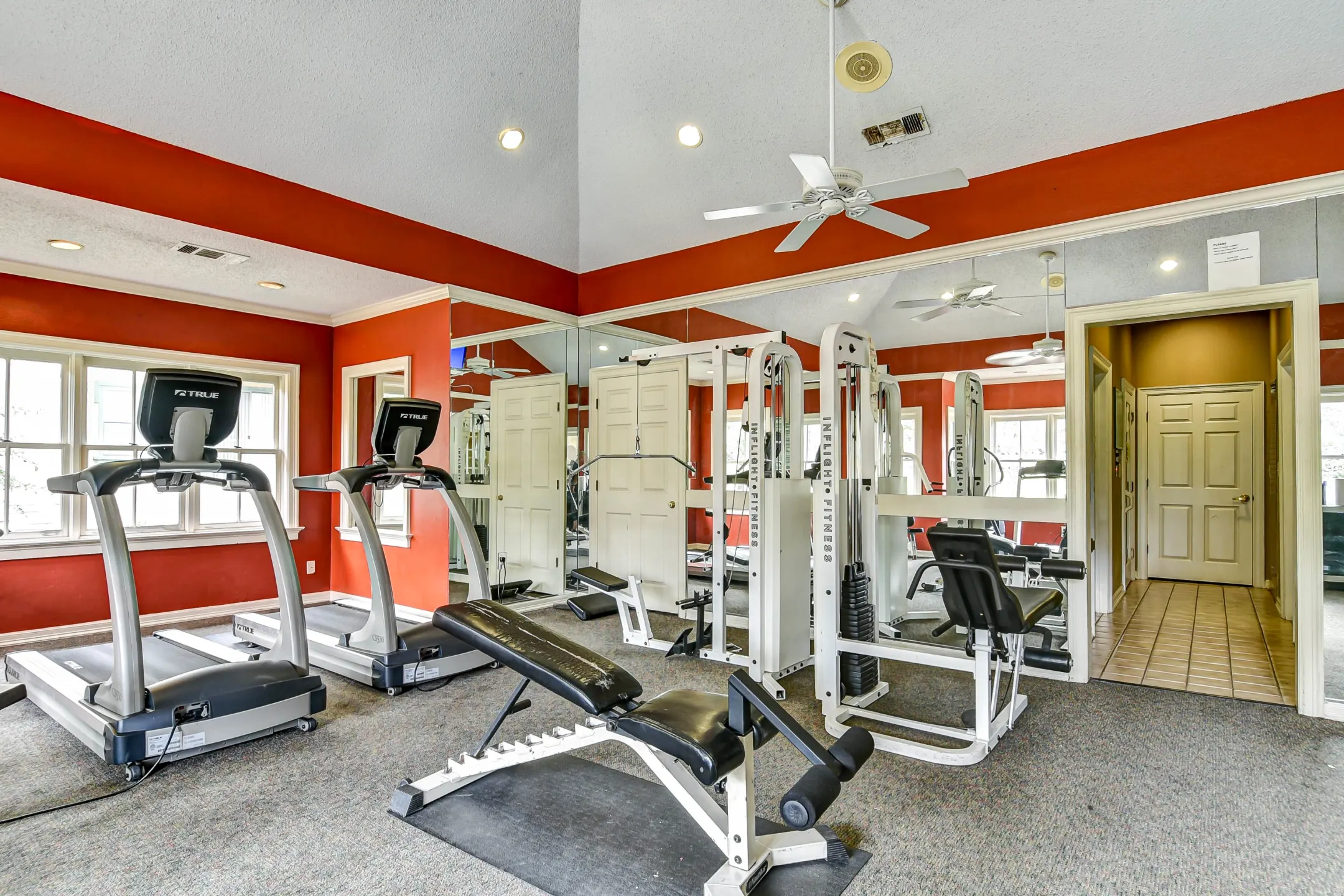 Fitness Weight Room - The Villas At Beaver Creek - Irving, TX