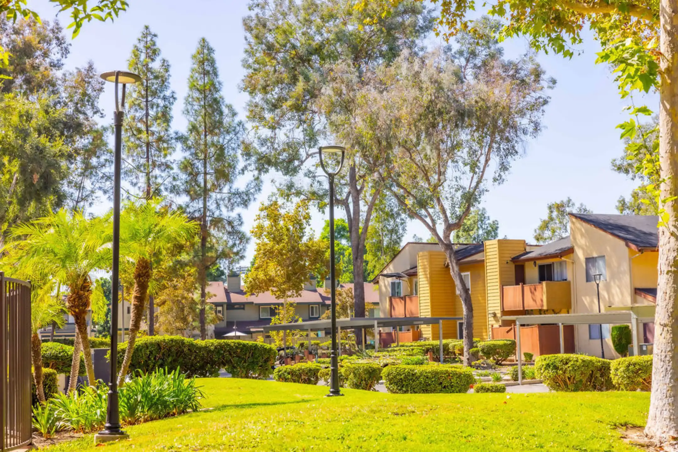 walnut-ridge-apartments-west-covina-ca-91792