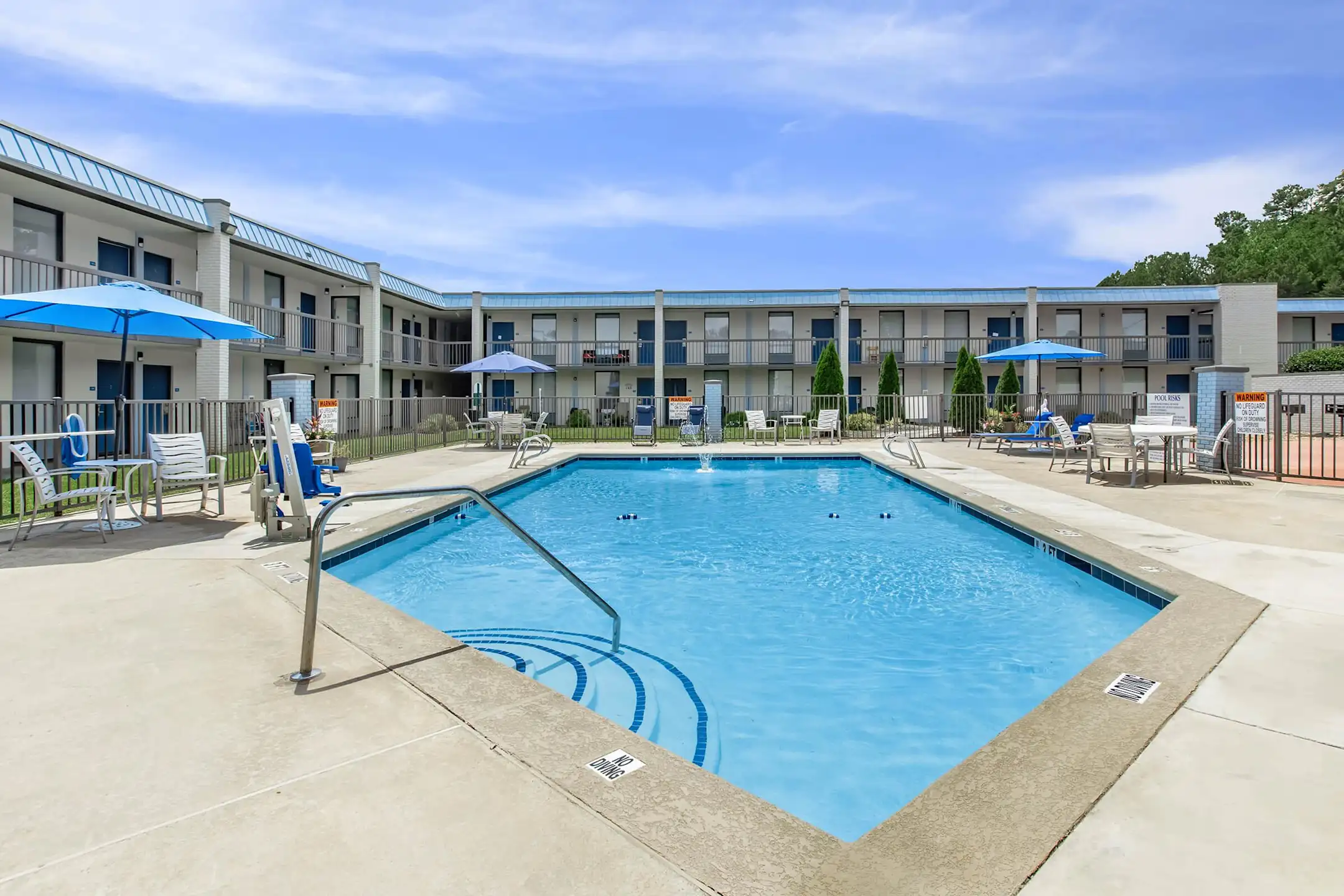 Skytop Studio Lofts 20 Chateau Drive SE Rome, GA Apartments for