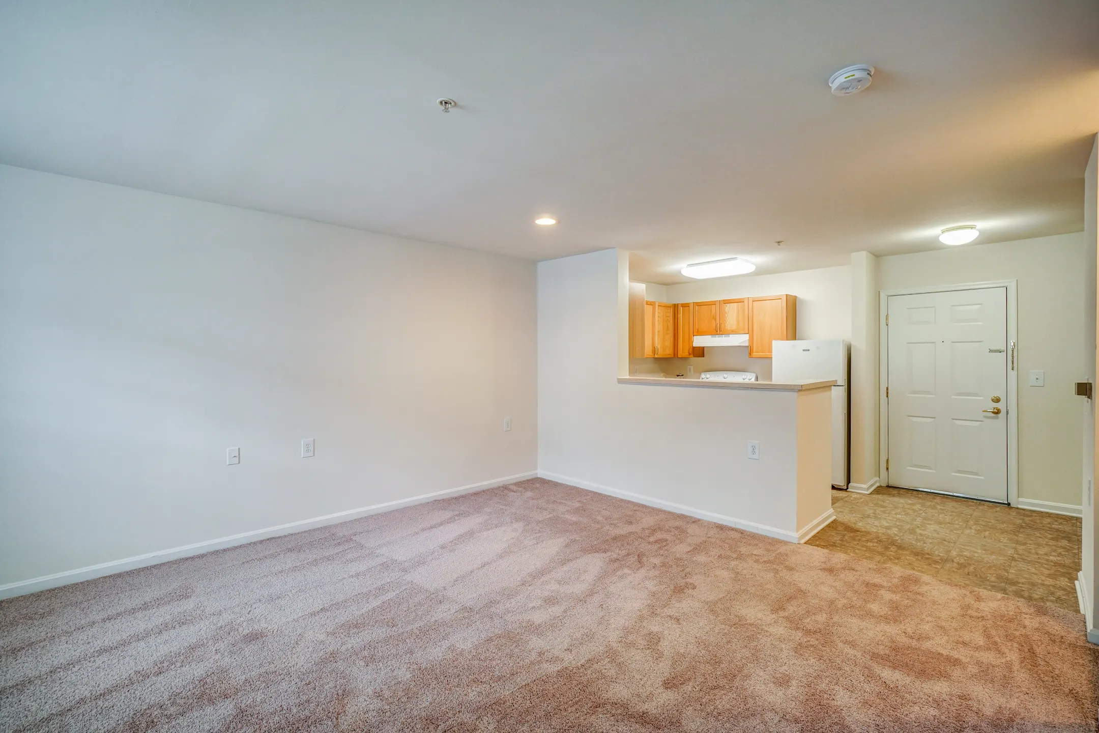 Windsor Crossing Senior 5000 Lydianna Ln Suitland, MD Apartments