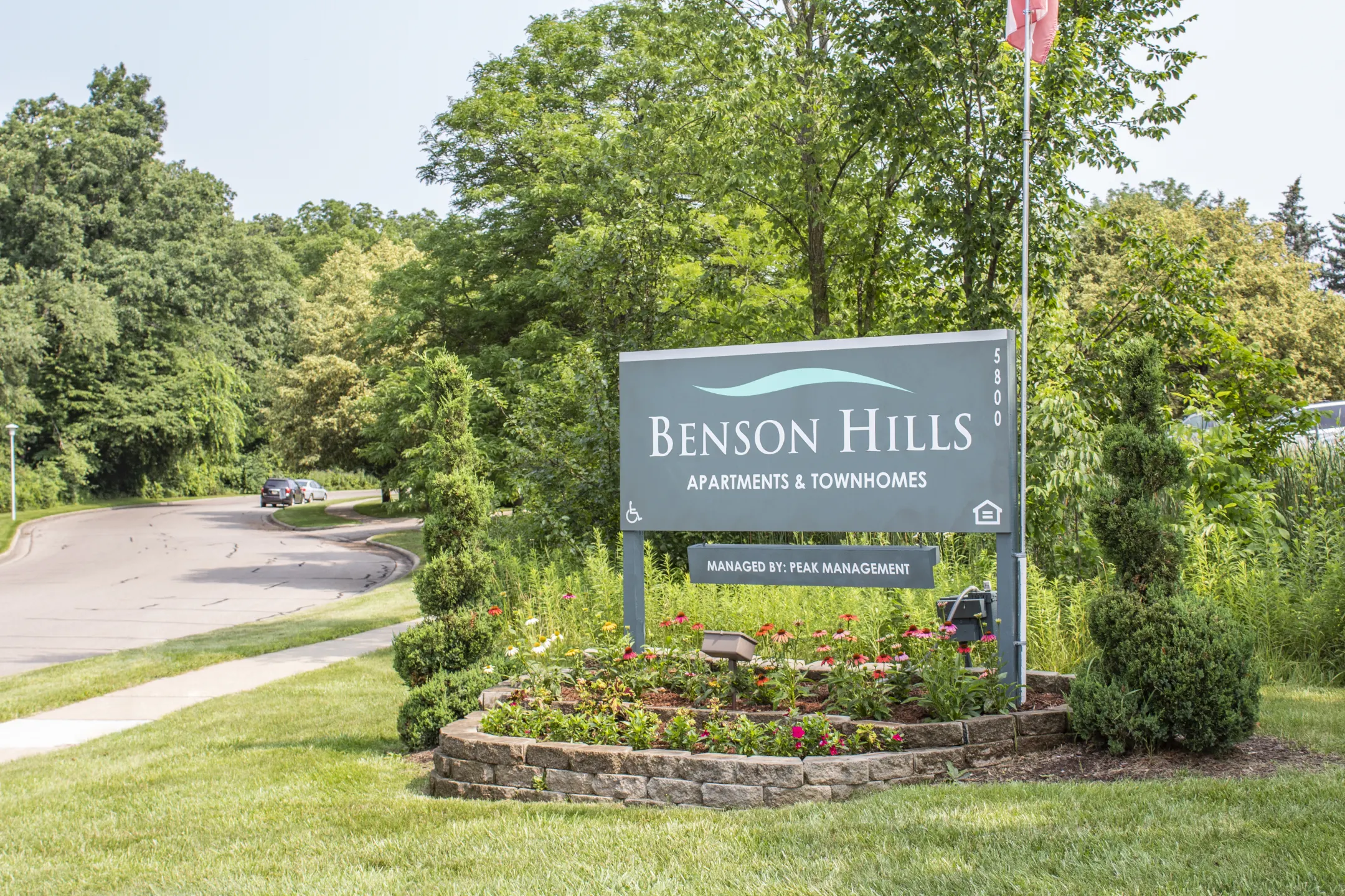 Community Signage - Benson Hills Apartments - Haslett, MI