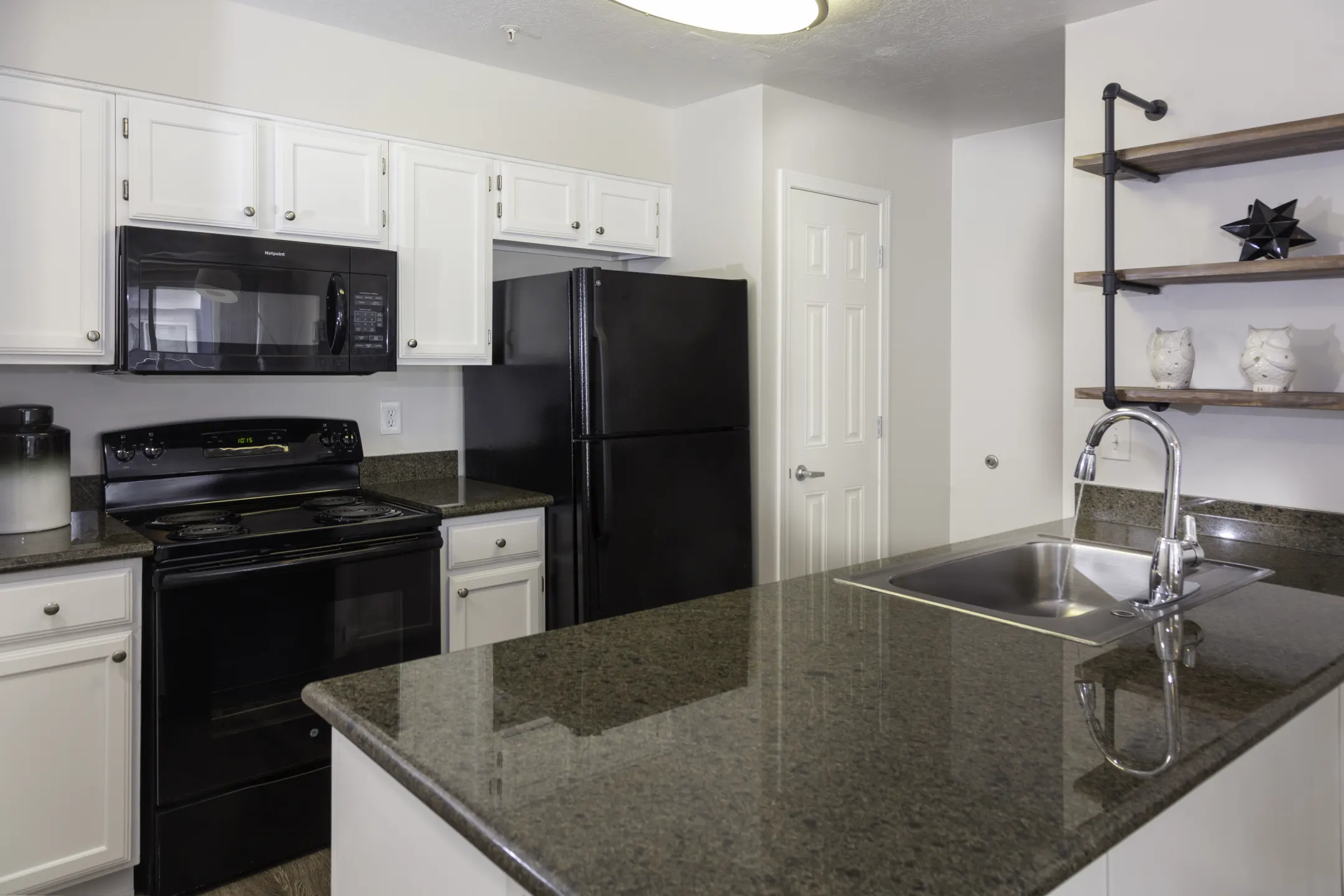 Kitchen - Elevate on 5th Apartments! - Salt Lake City, UT