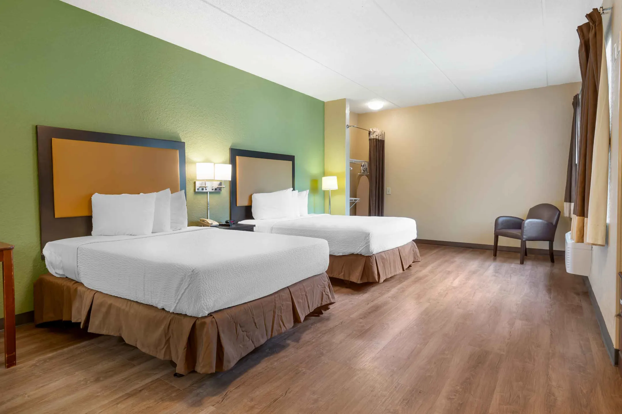 Furnished Studio Princeton South Brunswick 4230 US Route 1