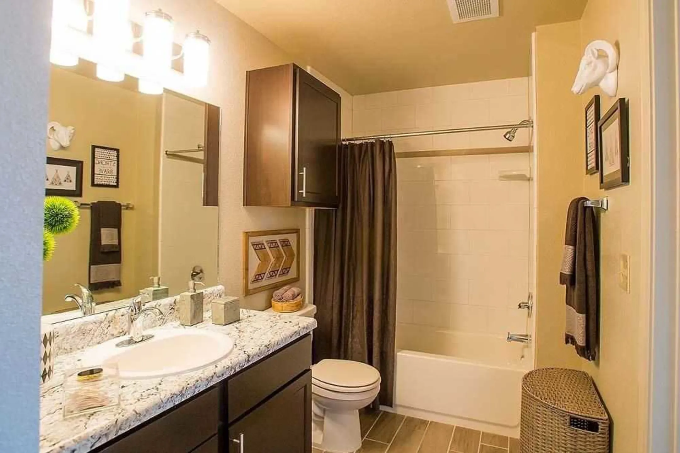 Bathroom - The Cottages at Abbey Glen - Lubbock, TX