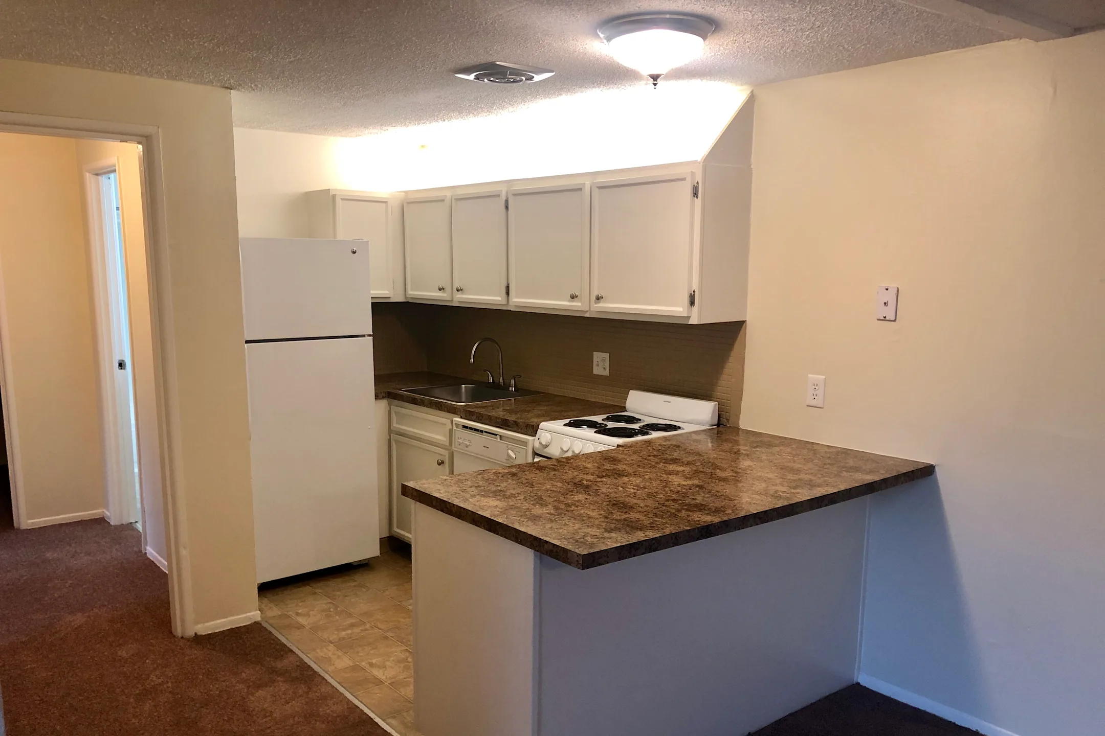 Long Meadow Landings - Groton, CT