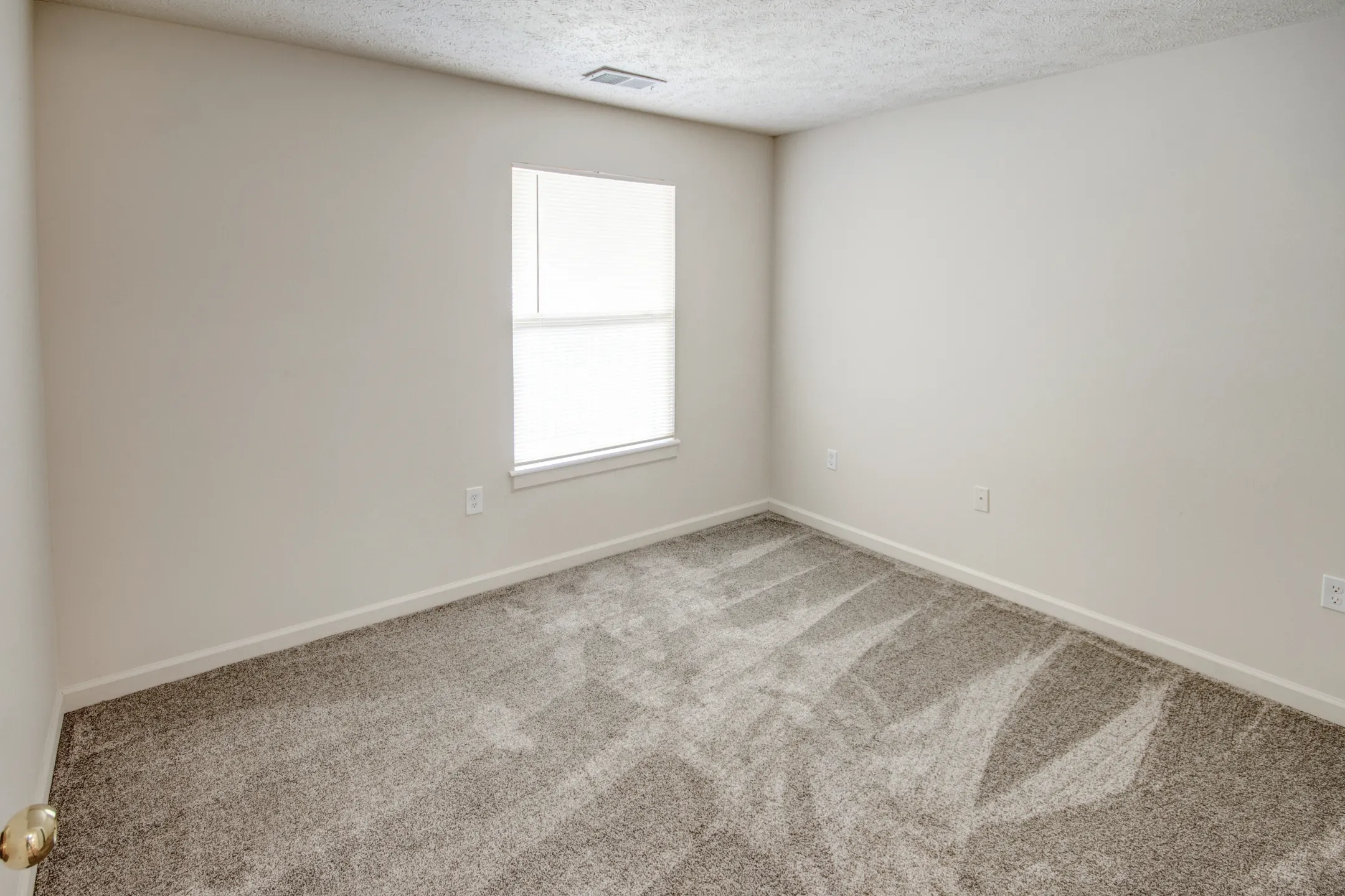 Whispering Pines Apartments Coldwater, MI 49036