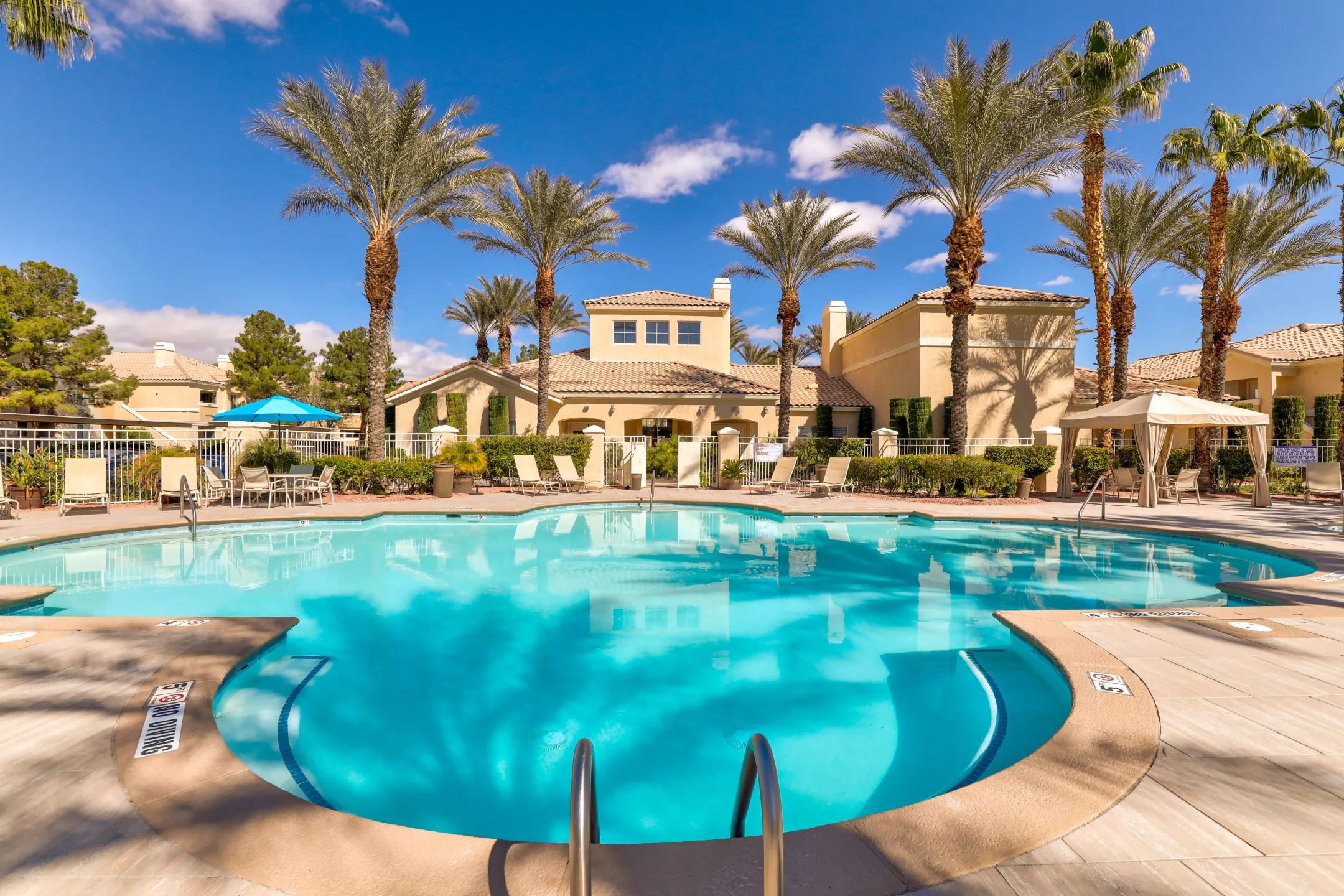 Pool - La Villa Estates - Las Vegas, NV