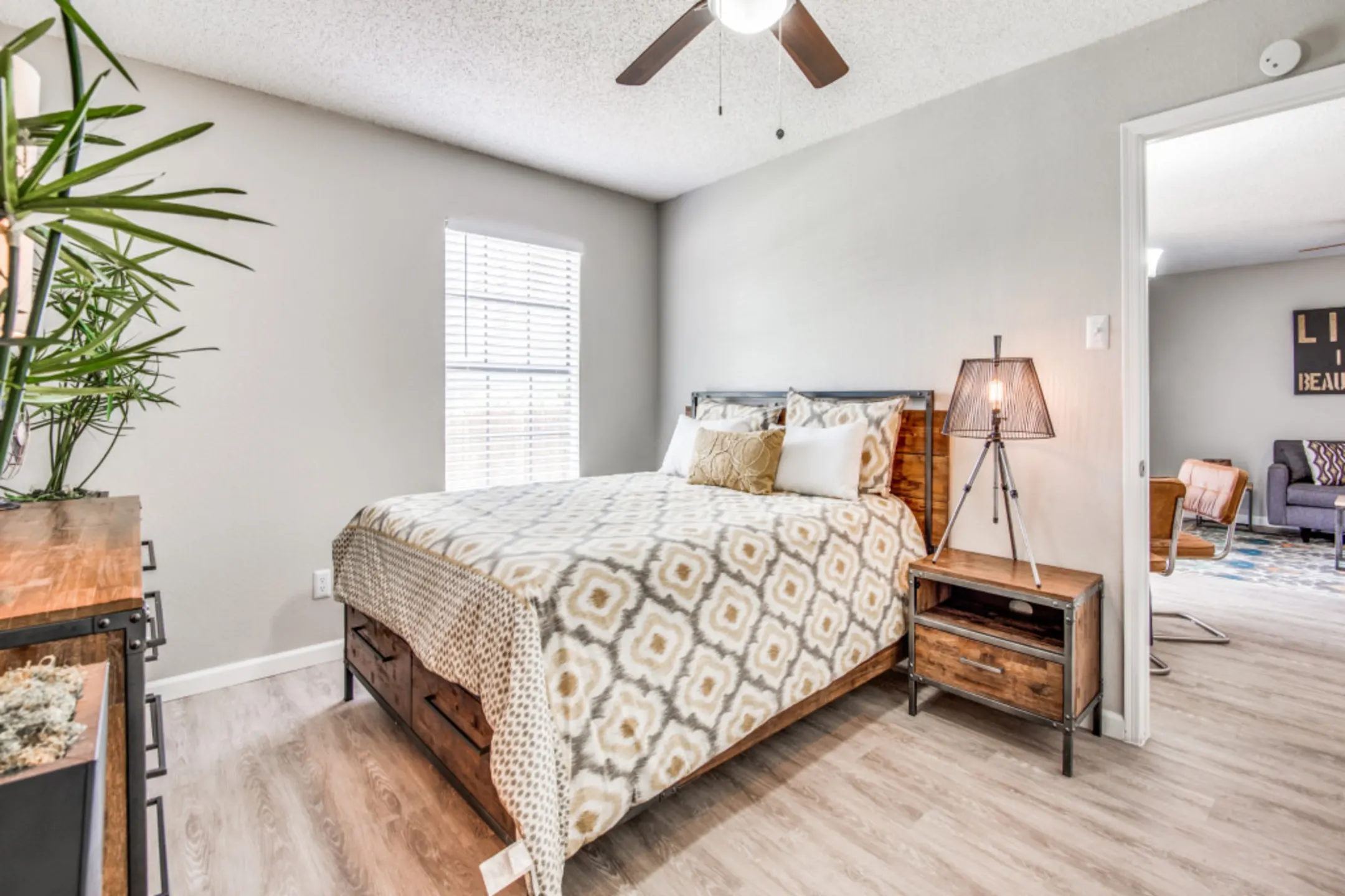 Birch Apartment Homes Apartments Dallas, TX 75238