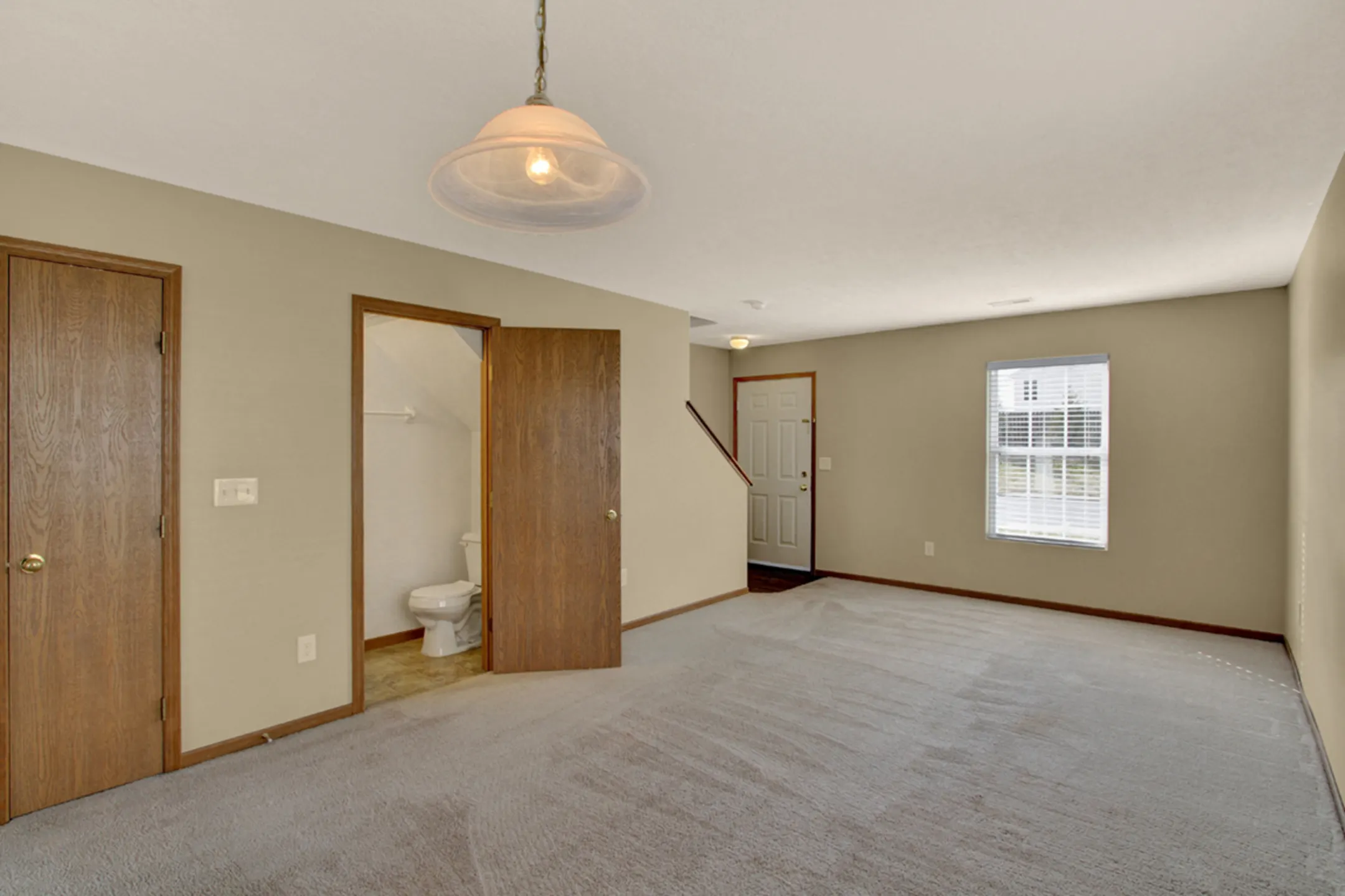 Living Room - Brookfield Village Apartments - Grove City, OH