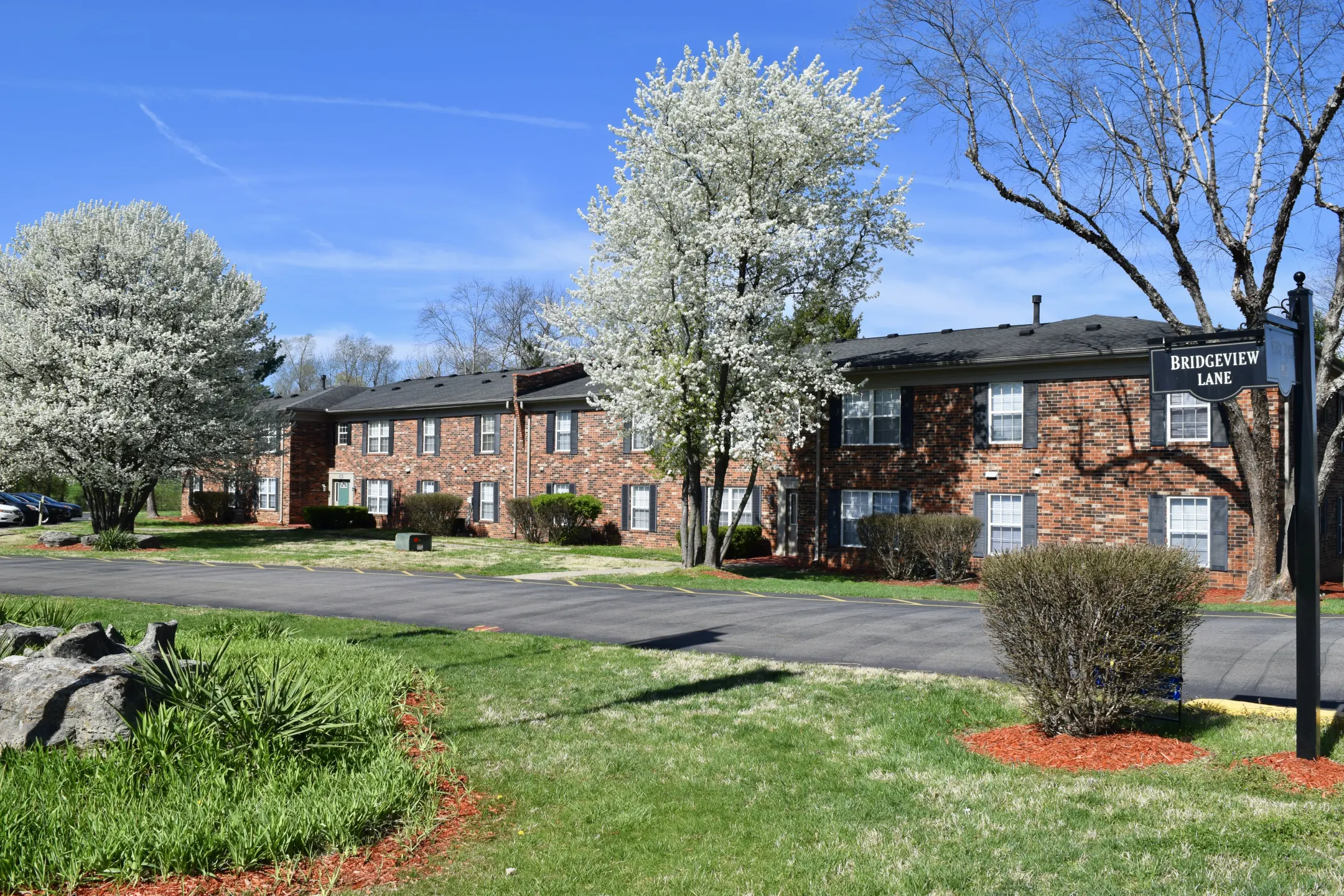 Building - Countrybrook Apartments - Louisville, KY
