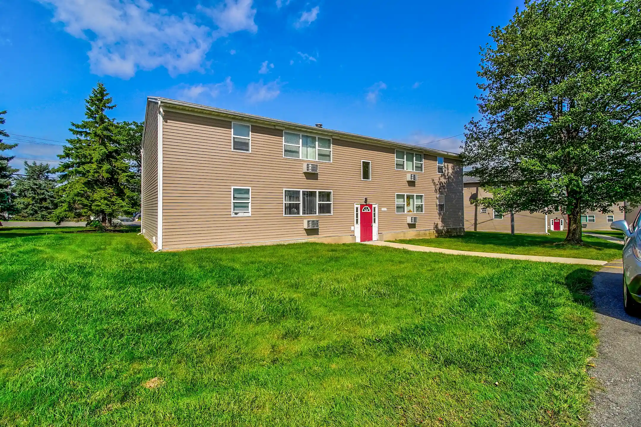 Lake Heights Apartments Hamburg, NY 14075