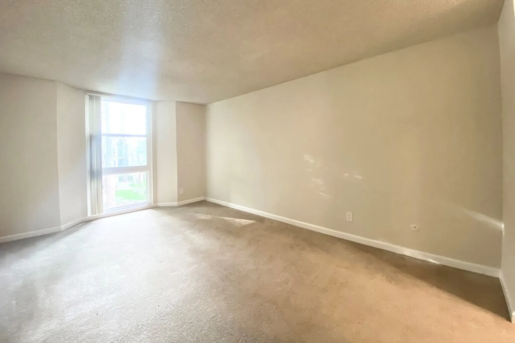 Castlewood Apartments Walnut Creek, CA 94596