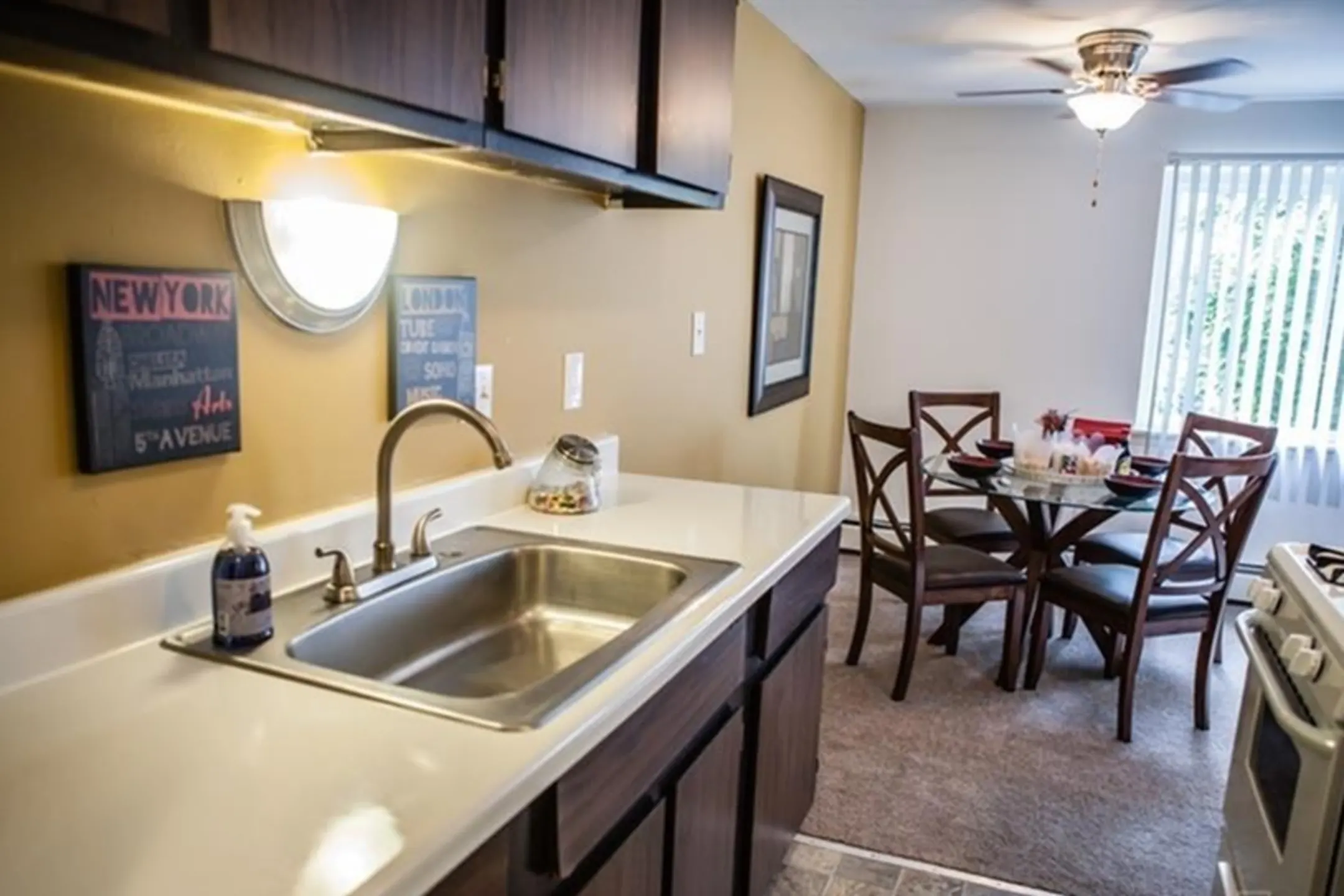 Country Meadows Apartments Apartments Ypsilanti, MI 48197