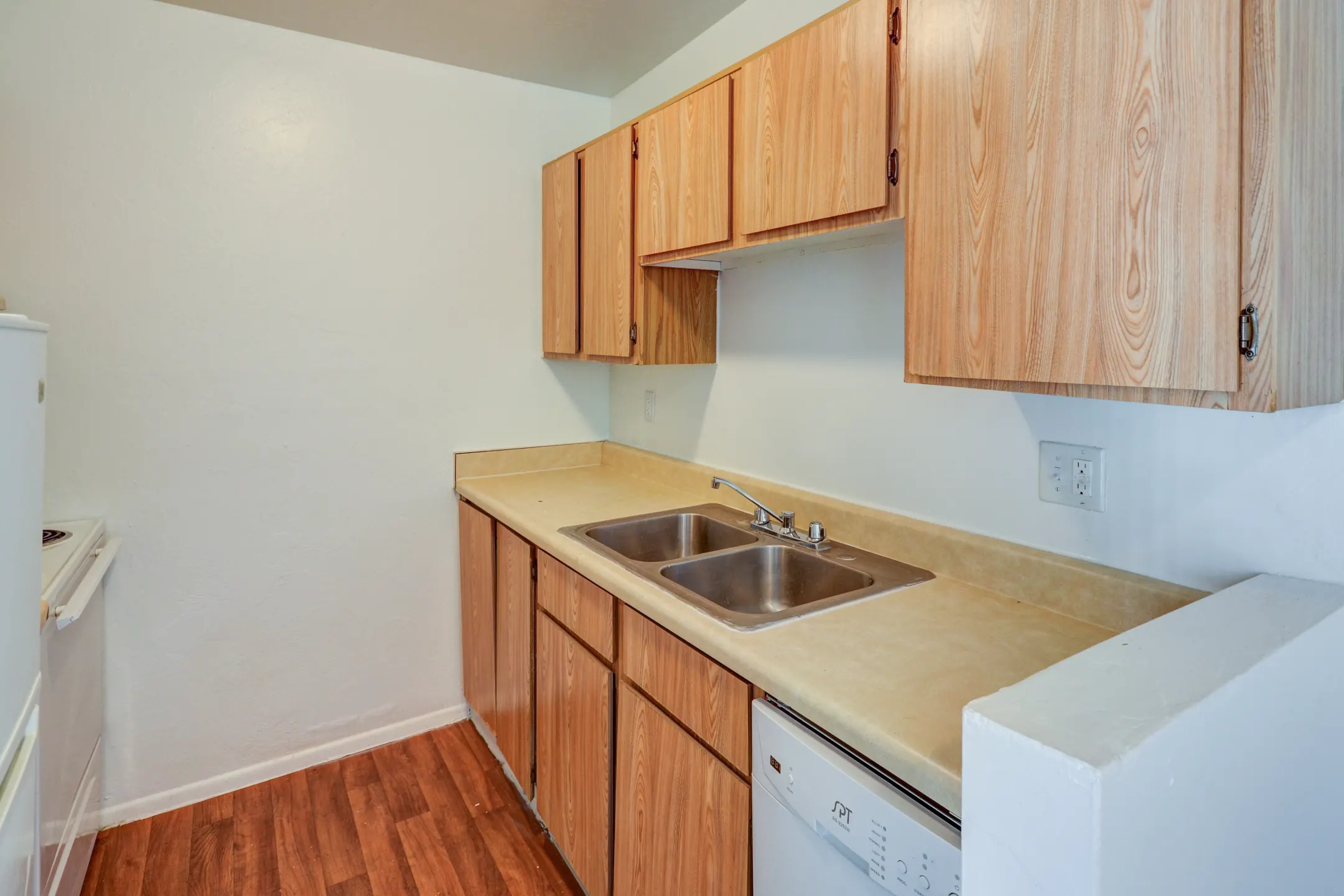 The Quails Apartments Tucson, AZ 85714