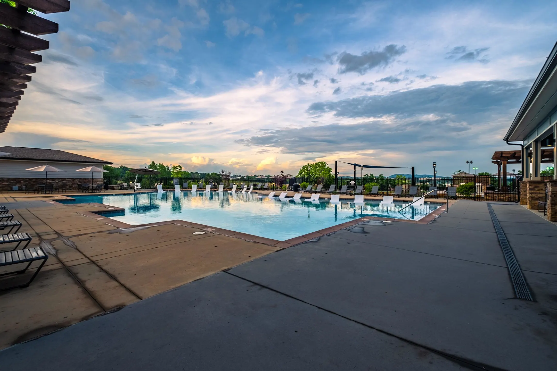 Foxridge Apartment Homes 750 Hethwood Blvd Blacksburg, VA