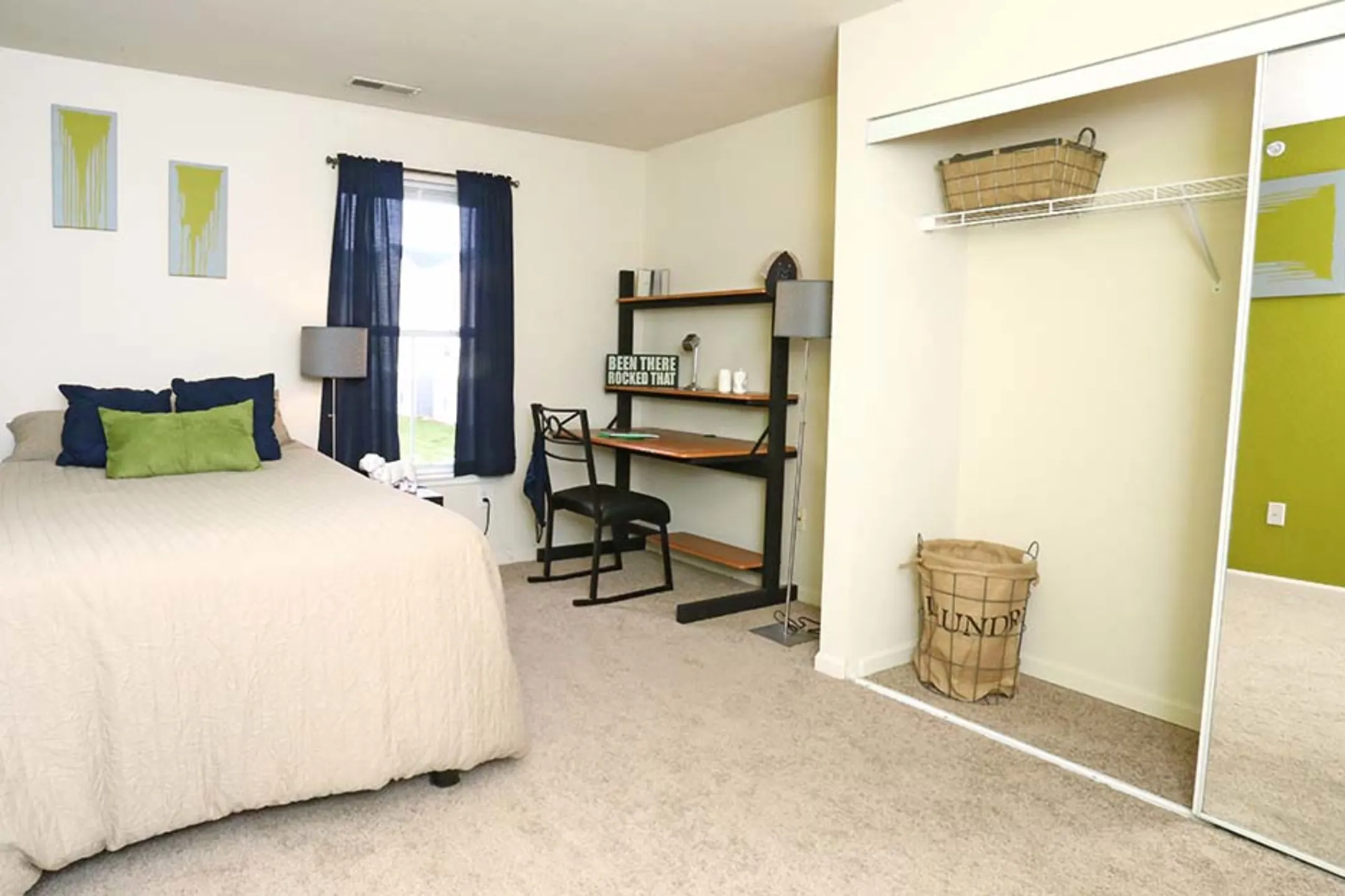 The Village at Bluegrass Apartments Mount Pleasant, MI 48858