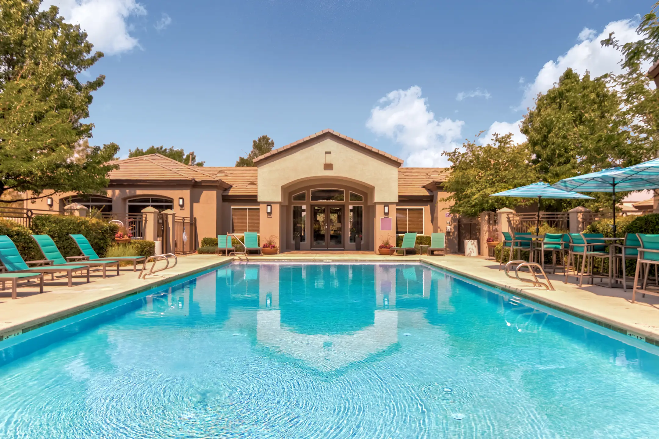 Broadstone Heights Apartments Albuquerque, NM 87122