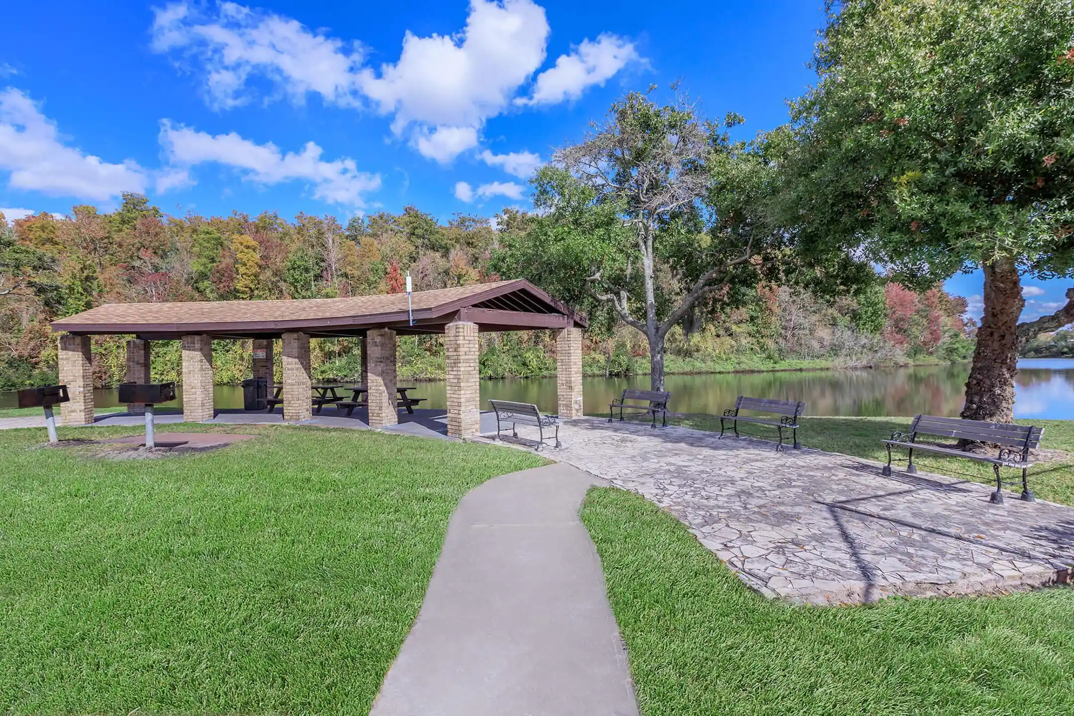 millenium-cove-apartments-orlando-fl-32811