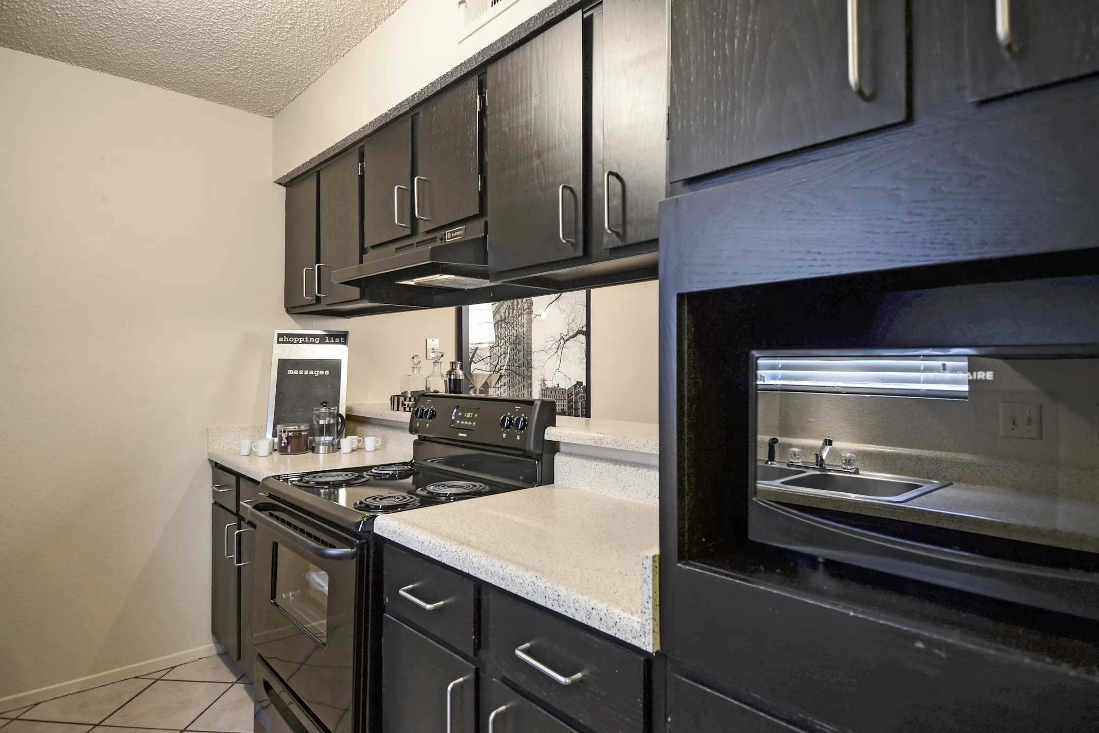 MeadowPark Townhomes 509 N Hewitt Dr Hewitt, TX Apartments for Rent