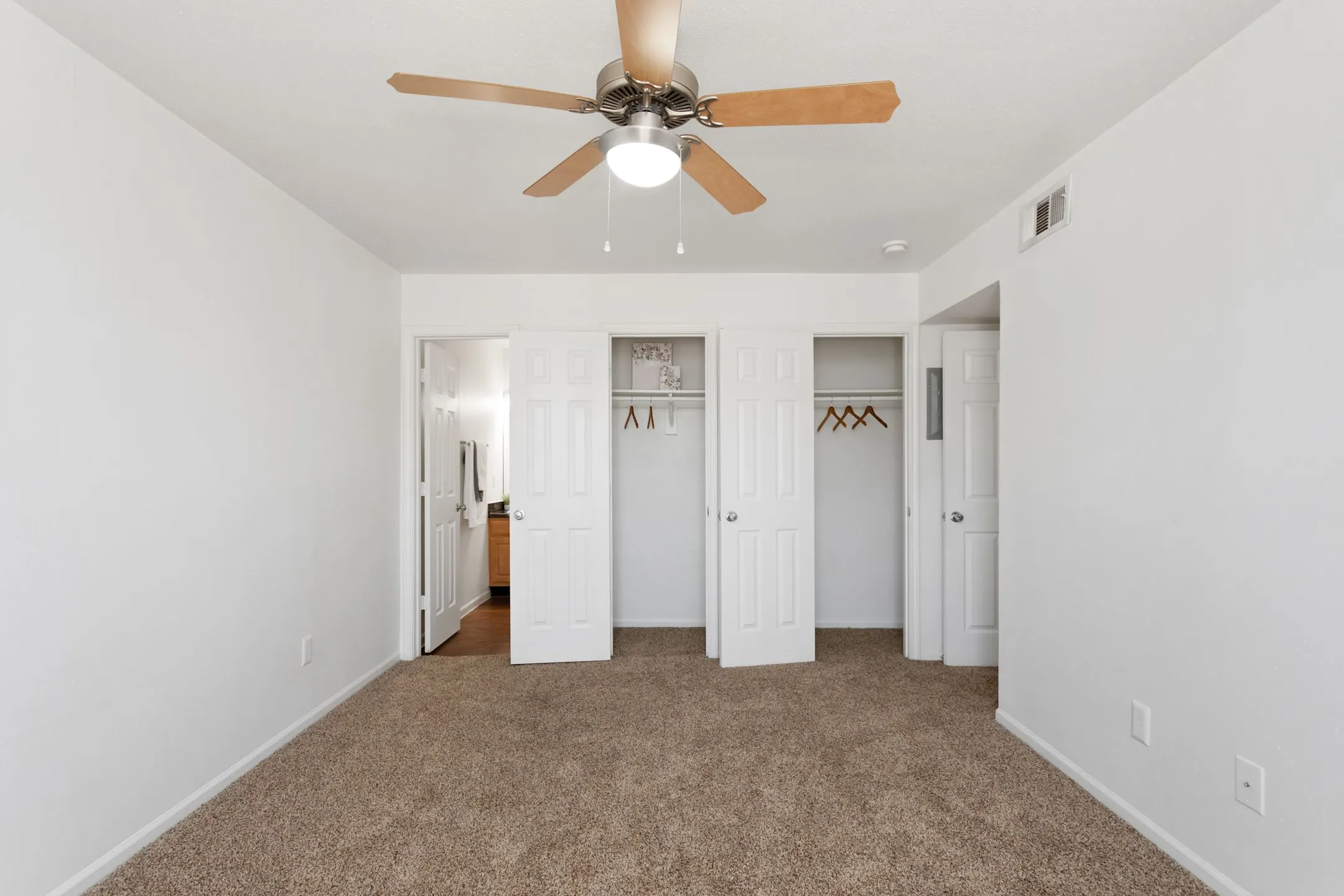 Pepper Tree Apartments 2701 Longmire Dr College Station, TX