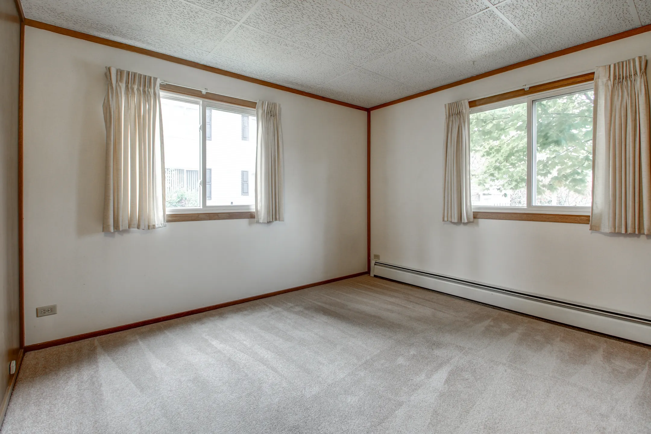 Park Ridge Apartments 6307 Labrador Rd Schofield, WI Apartments for