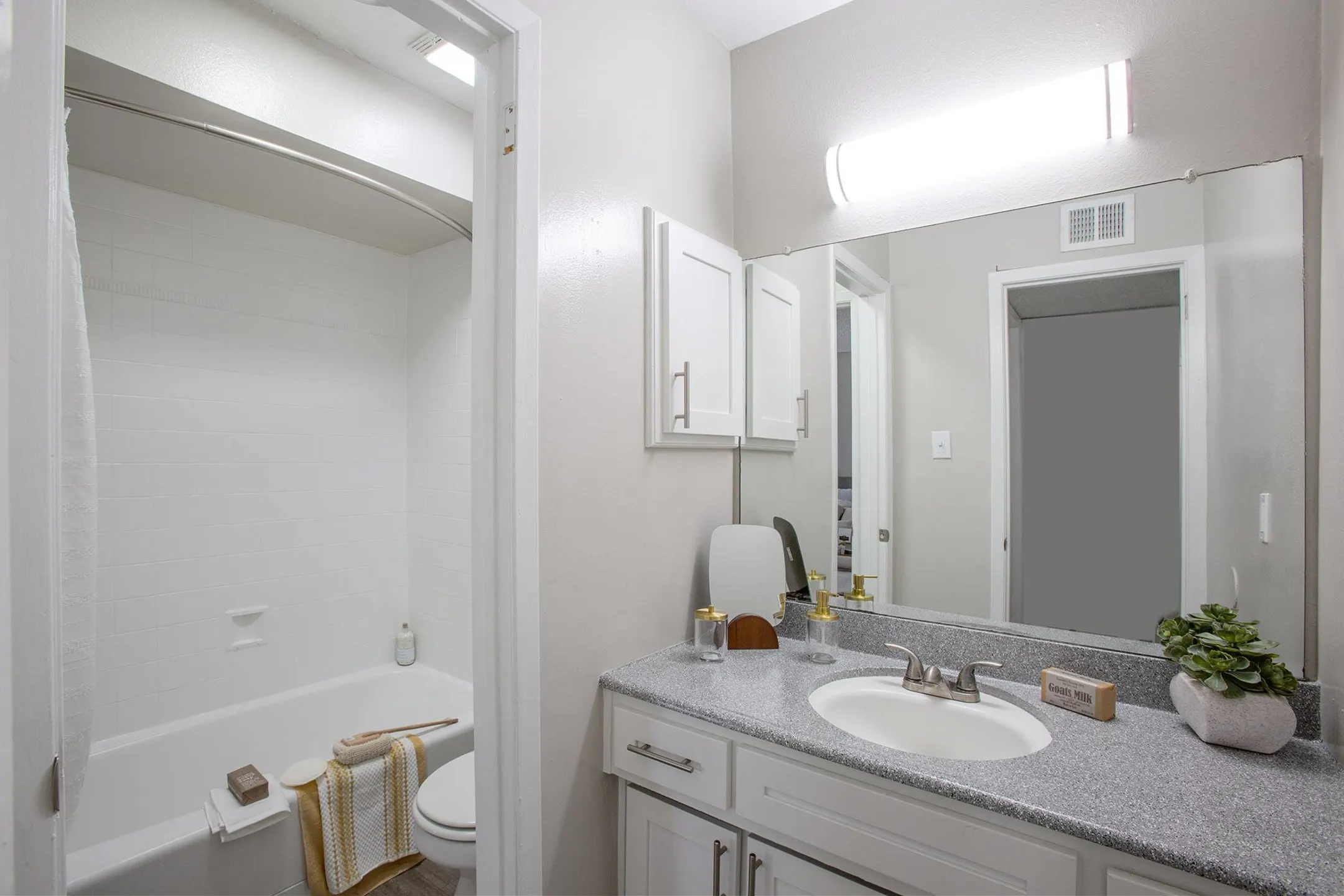 Norte Villas Apartments - Albuquerque, NM 87109