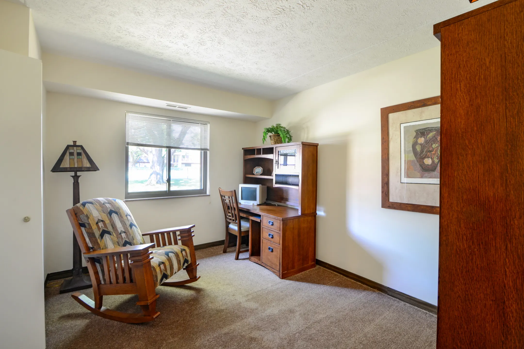 Deepwood North Apartments - 8100 Deepwood Blvd | Mentor, OH Apartments ...